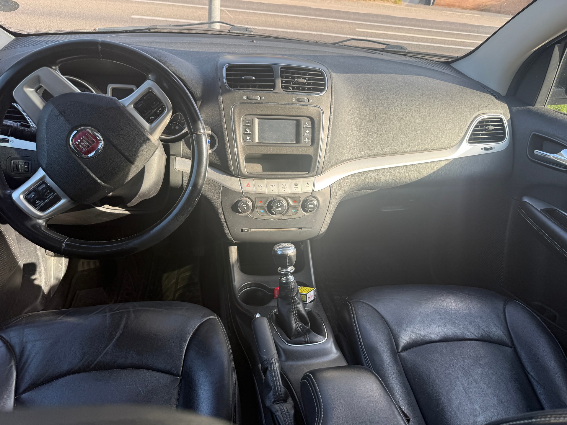 FIAT Freemont 2.0 MJ-image-9