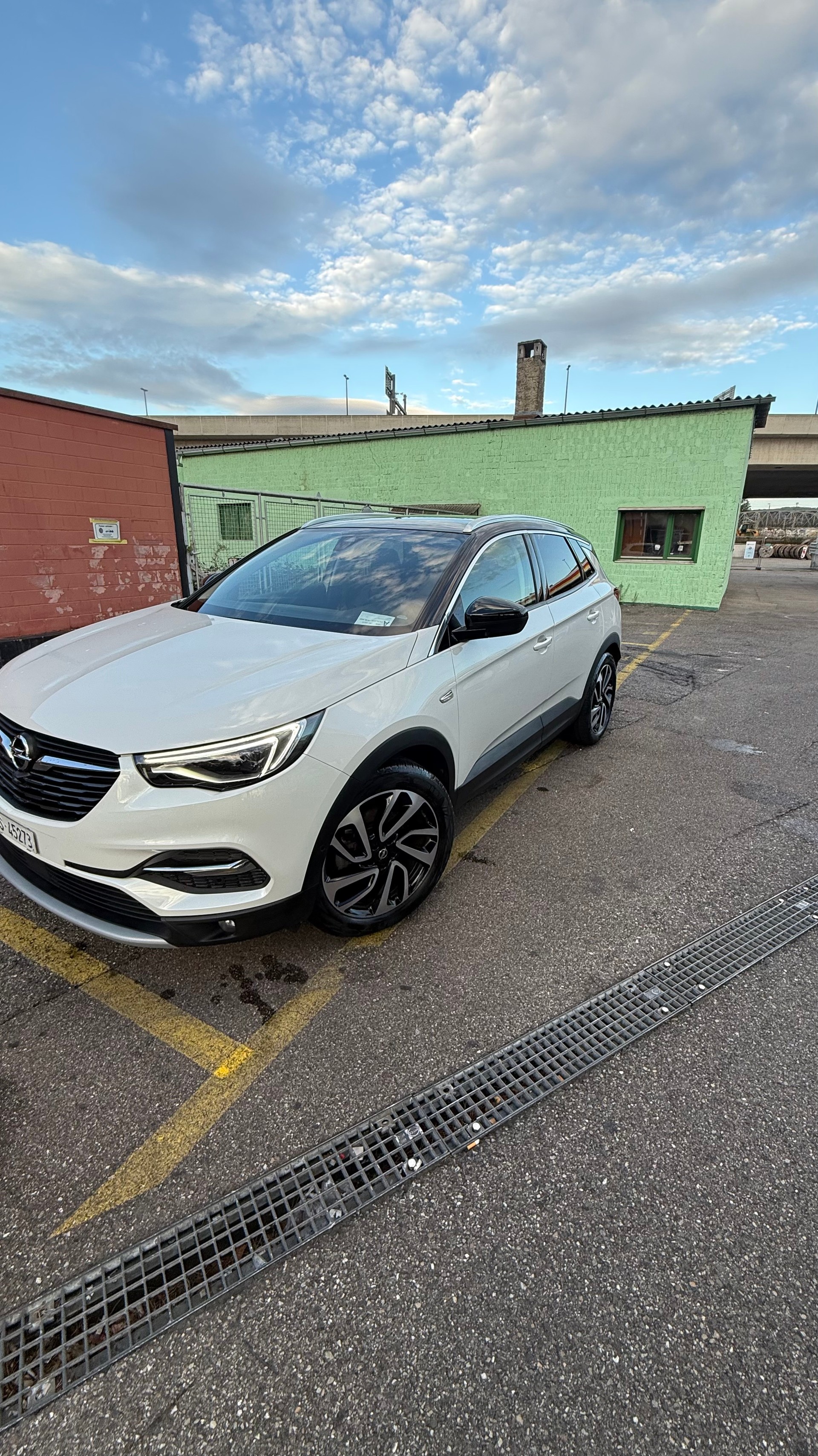 OPEL 1.2 T Ultimate-image-0