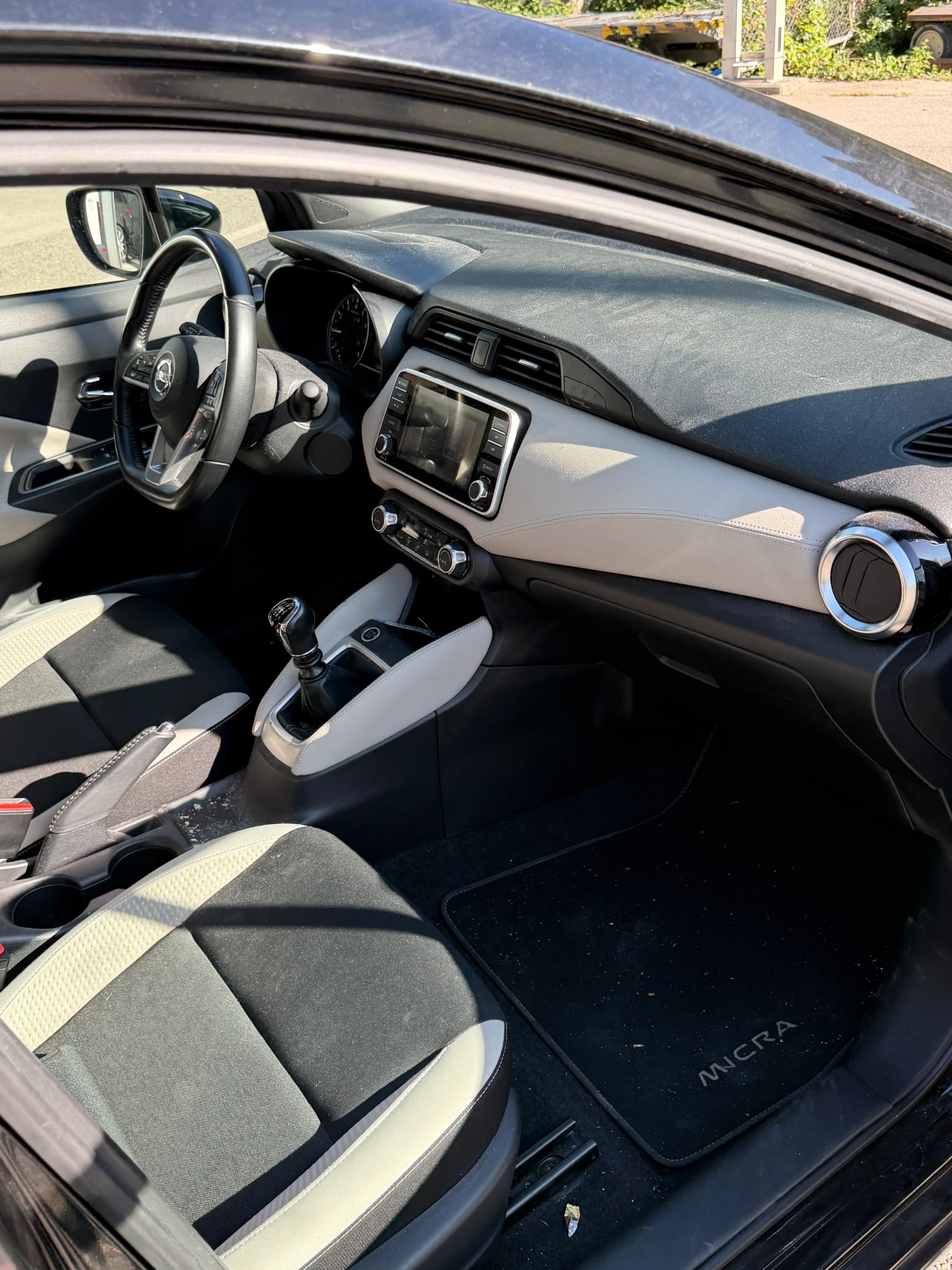 NISSAN Micra DIG-T 117 tekna-image-2