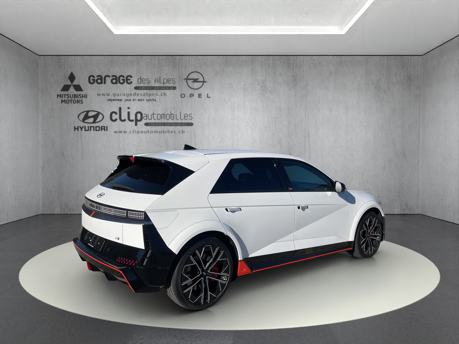 HYUNDAI Ioniq 5 N 84 kWh Electric 4WD-image-6