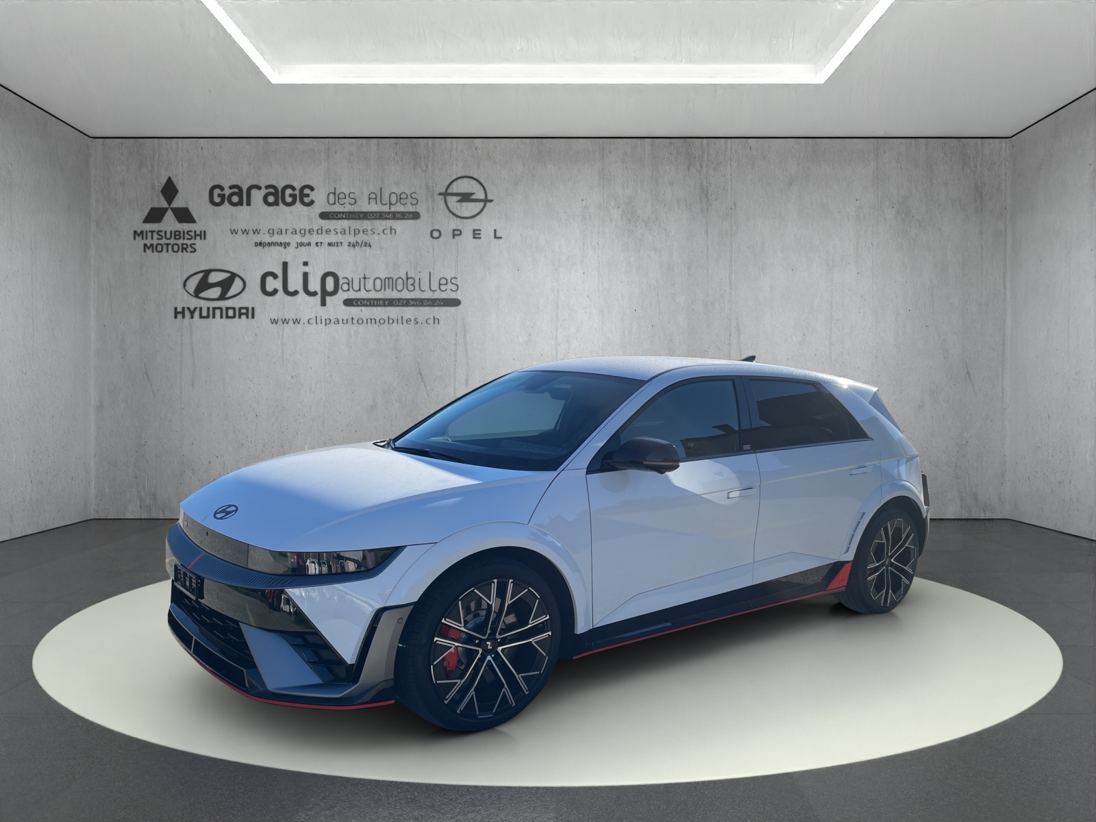 HYUNDAI Ioniq 5 N 84 kWh Electric 4WD-image-0
