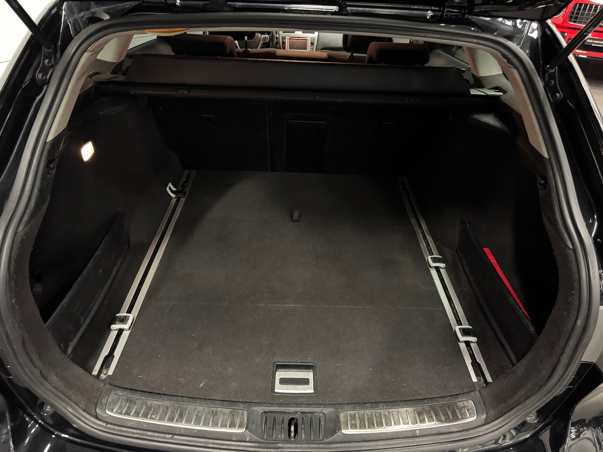 TOYOTA Avensis Sportswagon 2.2D-CAT Linea Sol A-image-23