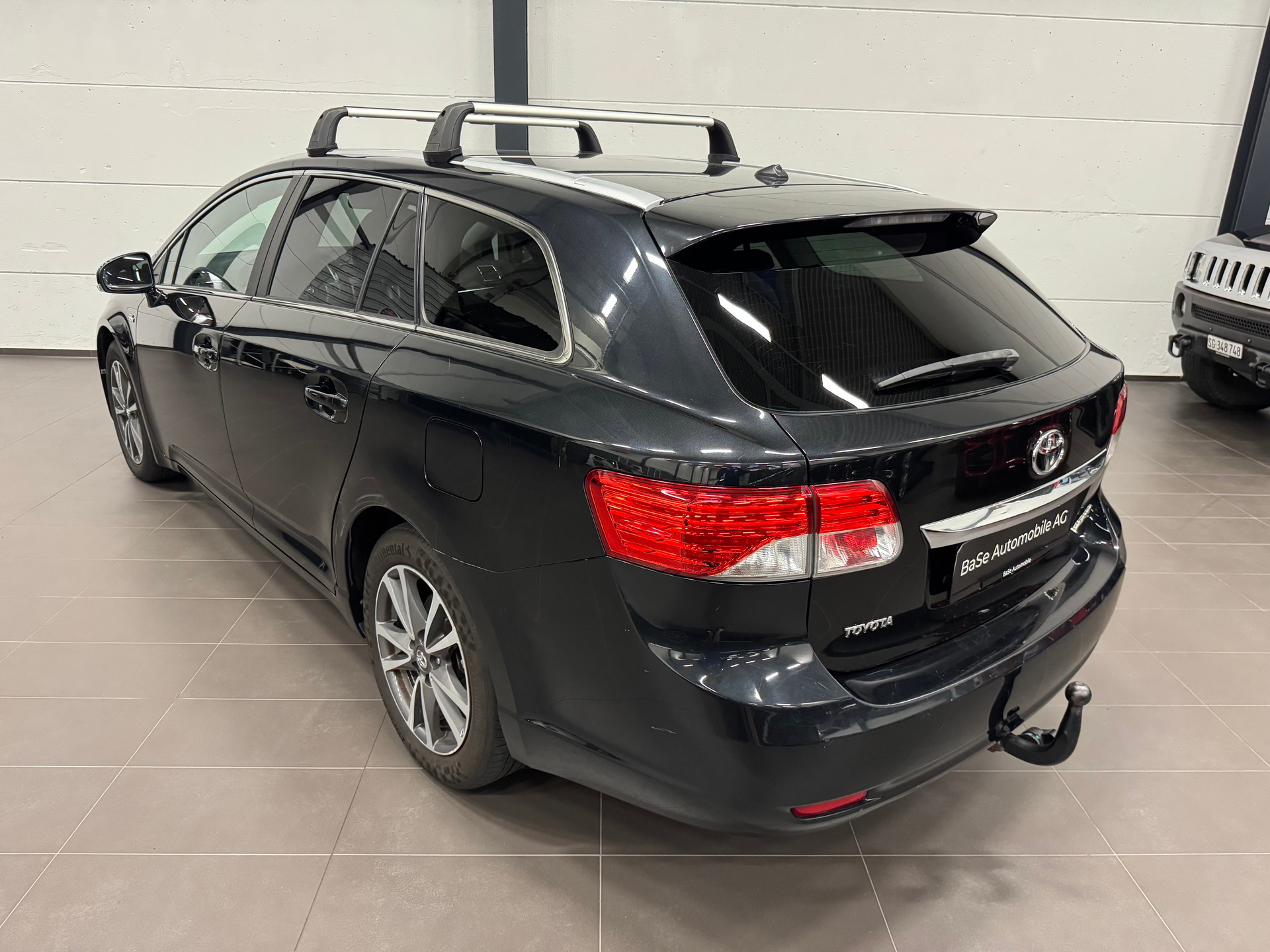TOYOTA Avensis Sportswagon 2.2D-CAT Linea Sol A-image-13