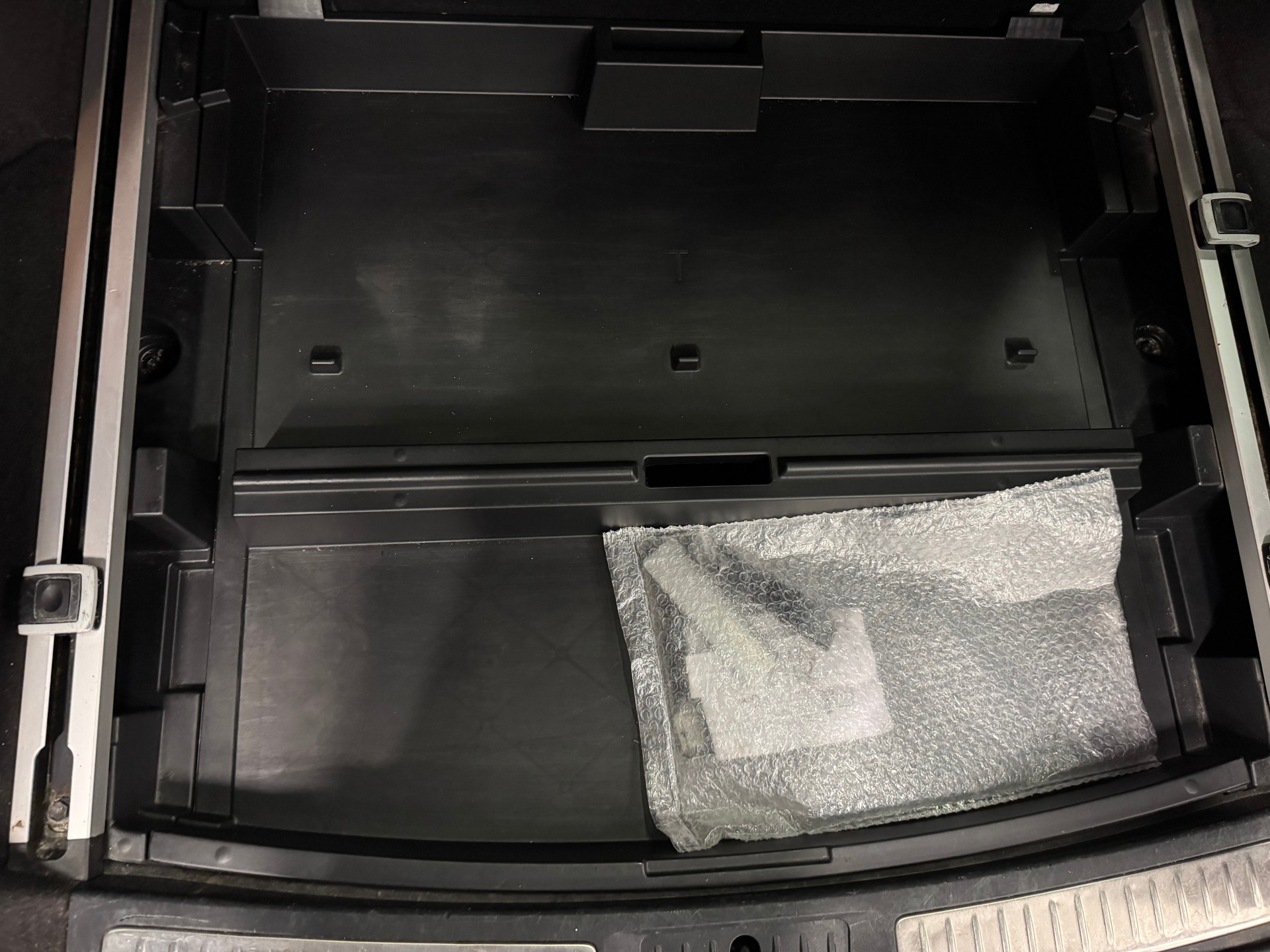 TOYOTA Avensis Sportswagon 2.2D-CAT Linea Sol A-image-24