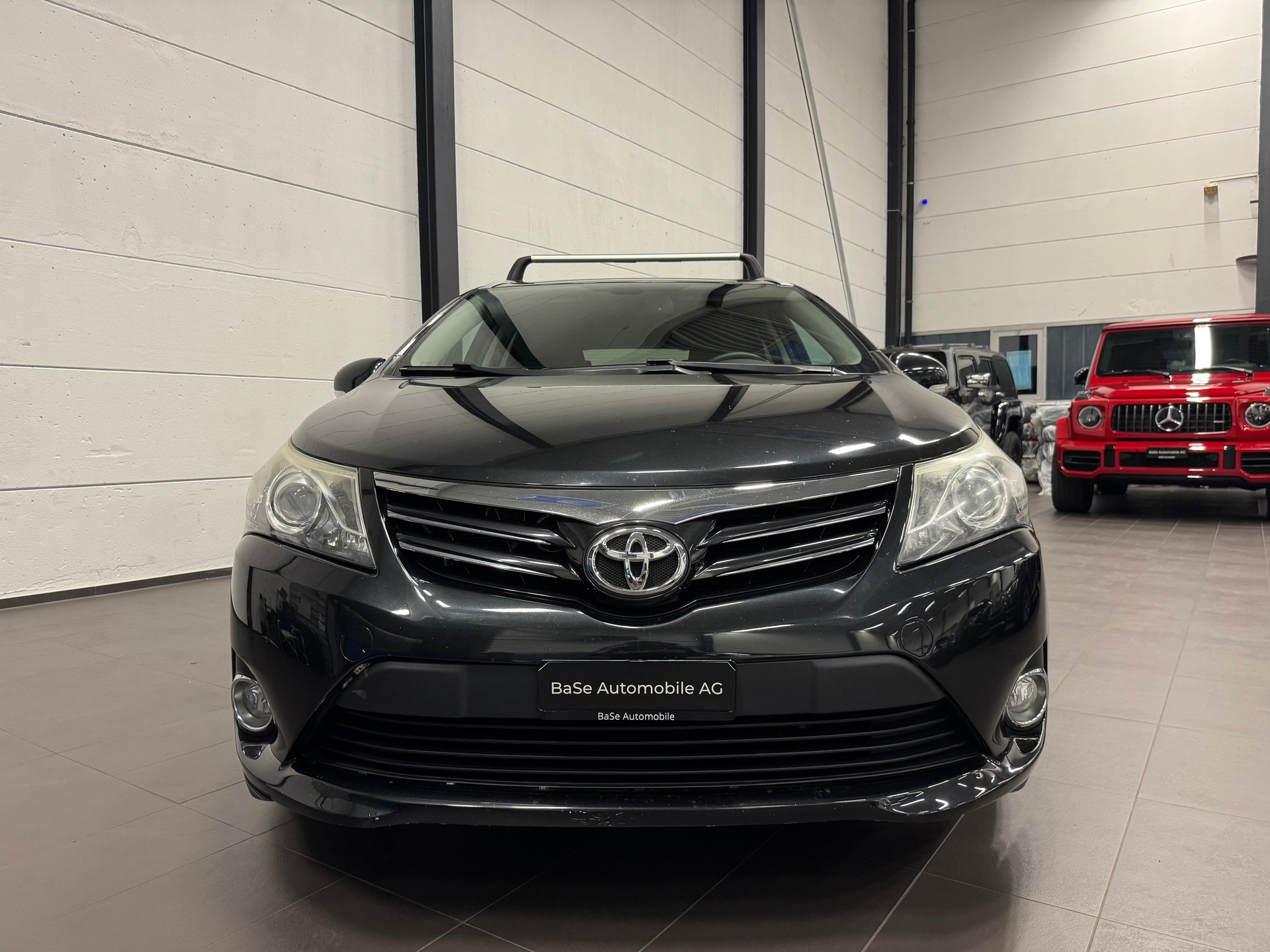 TOYOTA Avensis Sportswagon 2.2D-CAT Linea Sol A-image-6