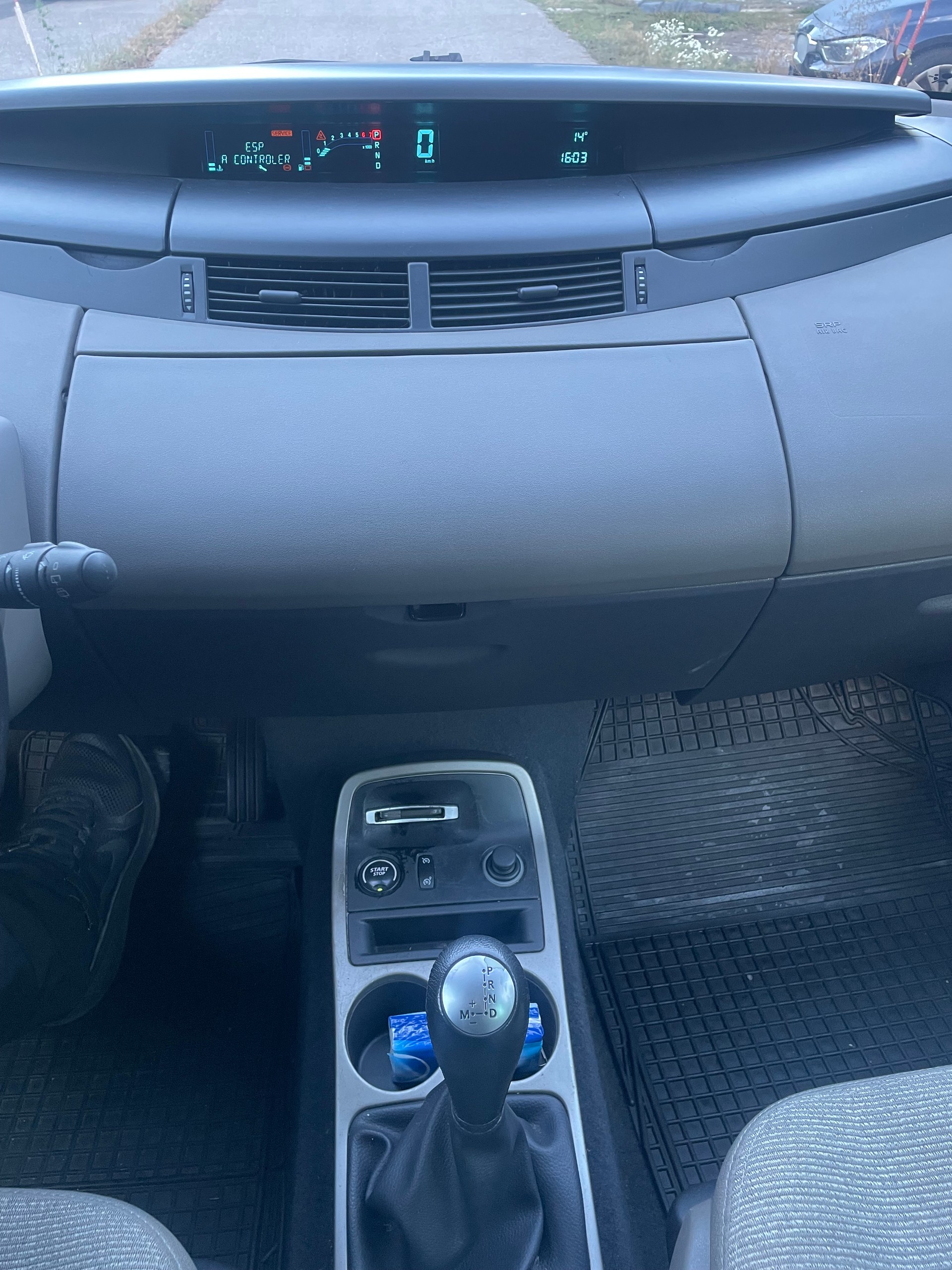 RENAULT ESPACE-image-11