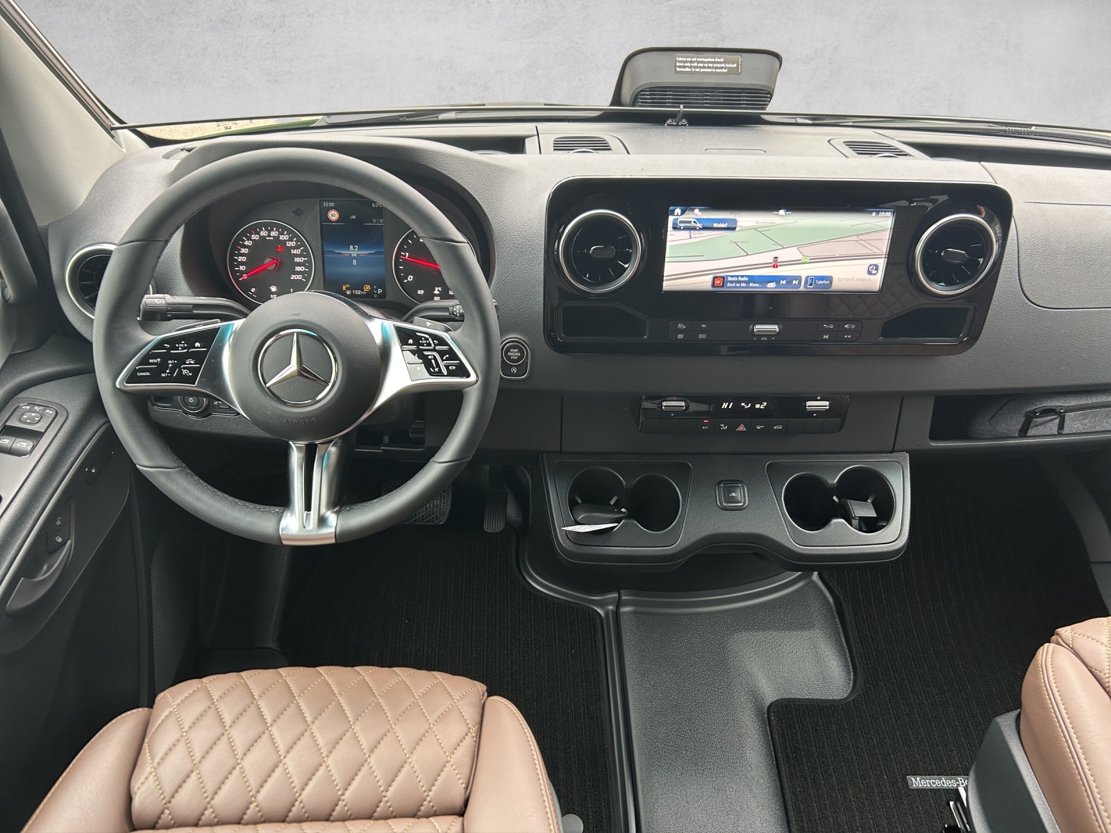 WESTFALIA James Cook 600D mit Aufstelldach Premium 2.0D 9G 4Matic-image-13