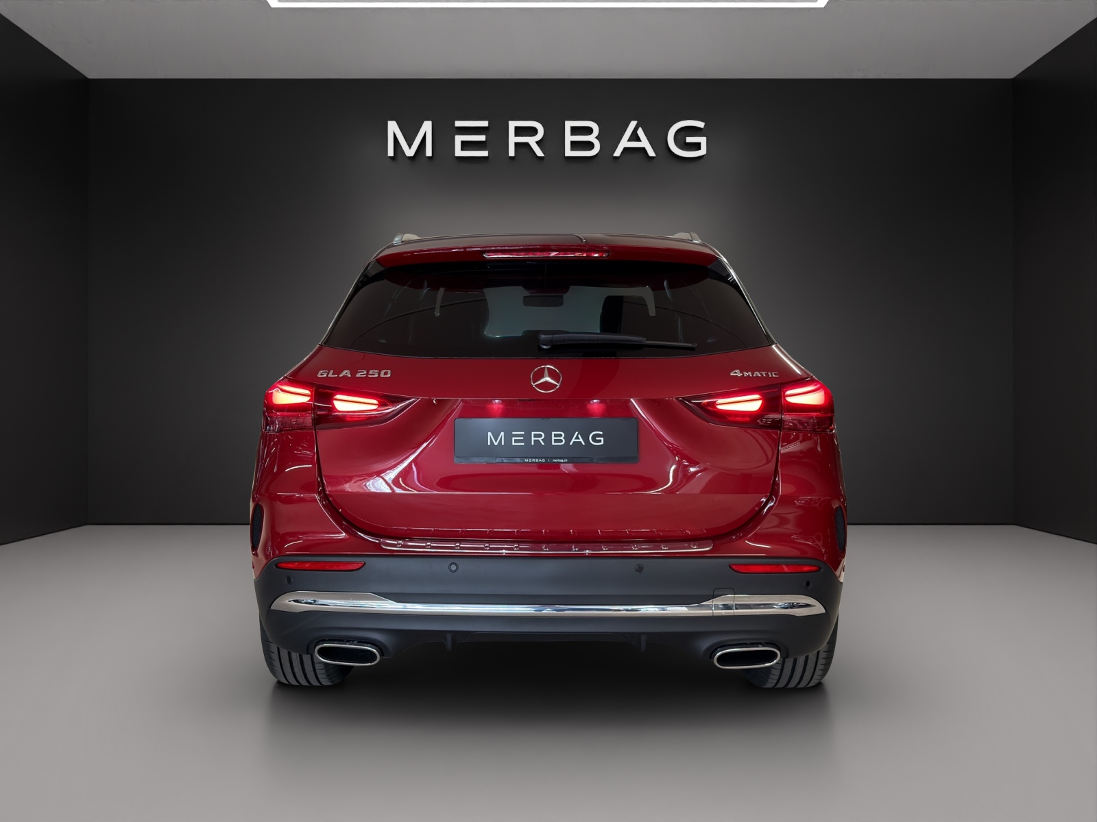 MERCEDES-BENZ GLA 250 4MATIC Swiss Star-image-4