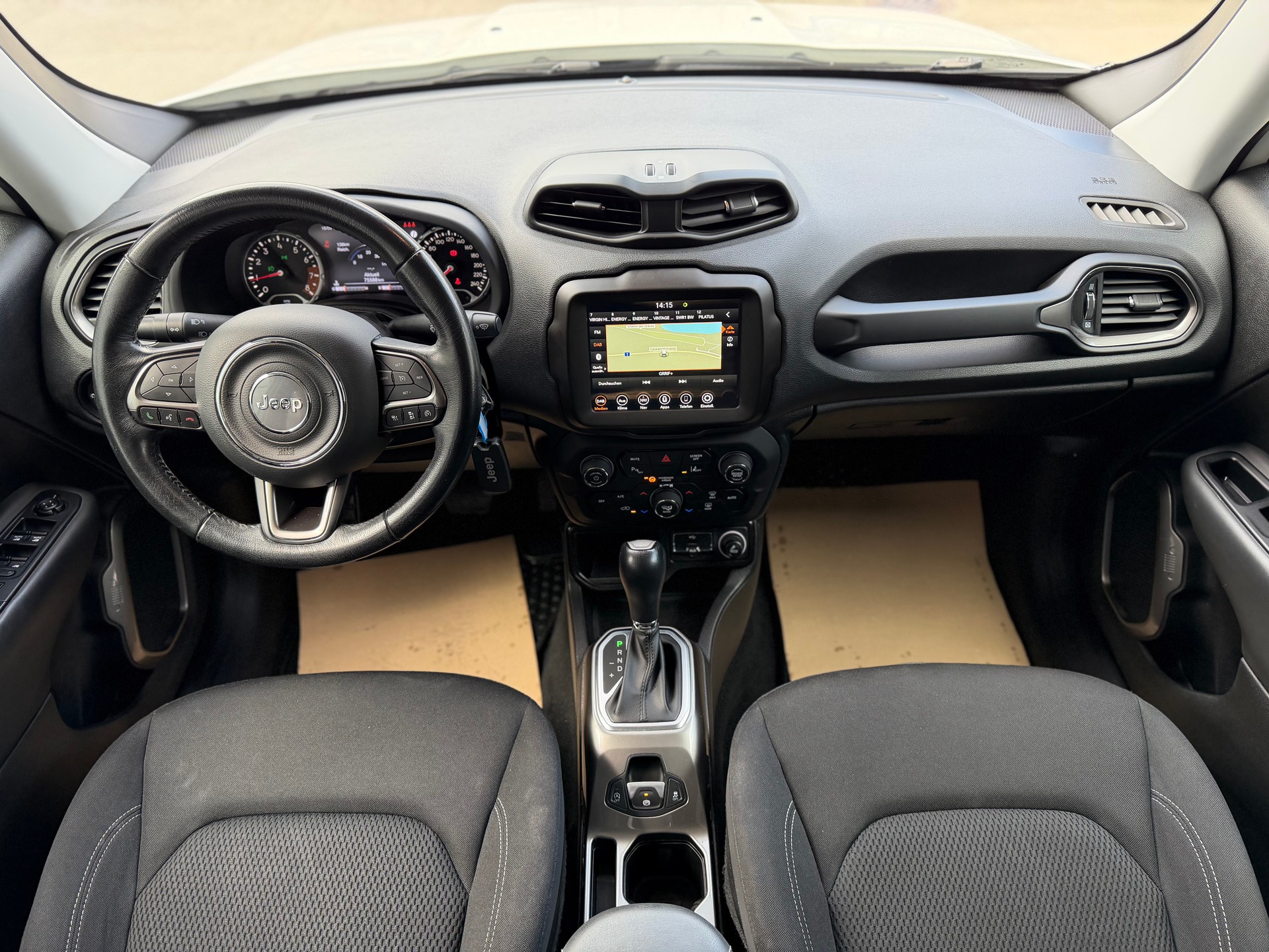 JEEP Renegade 1.3 GSE Turbo Limited-image-11