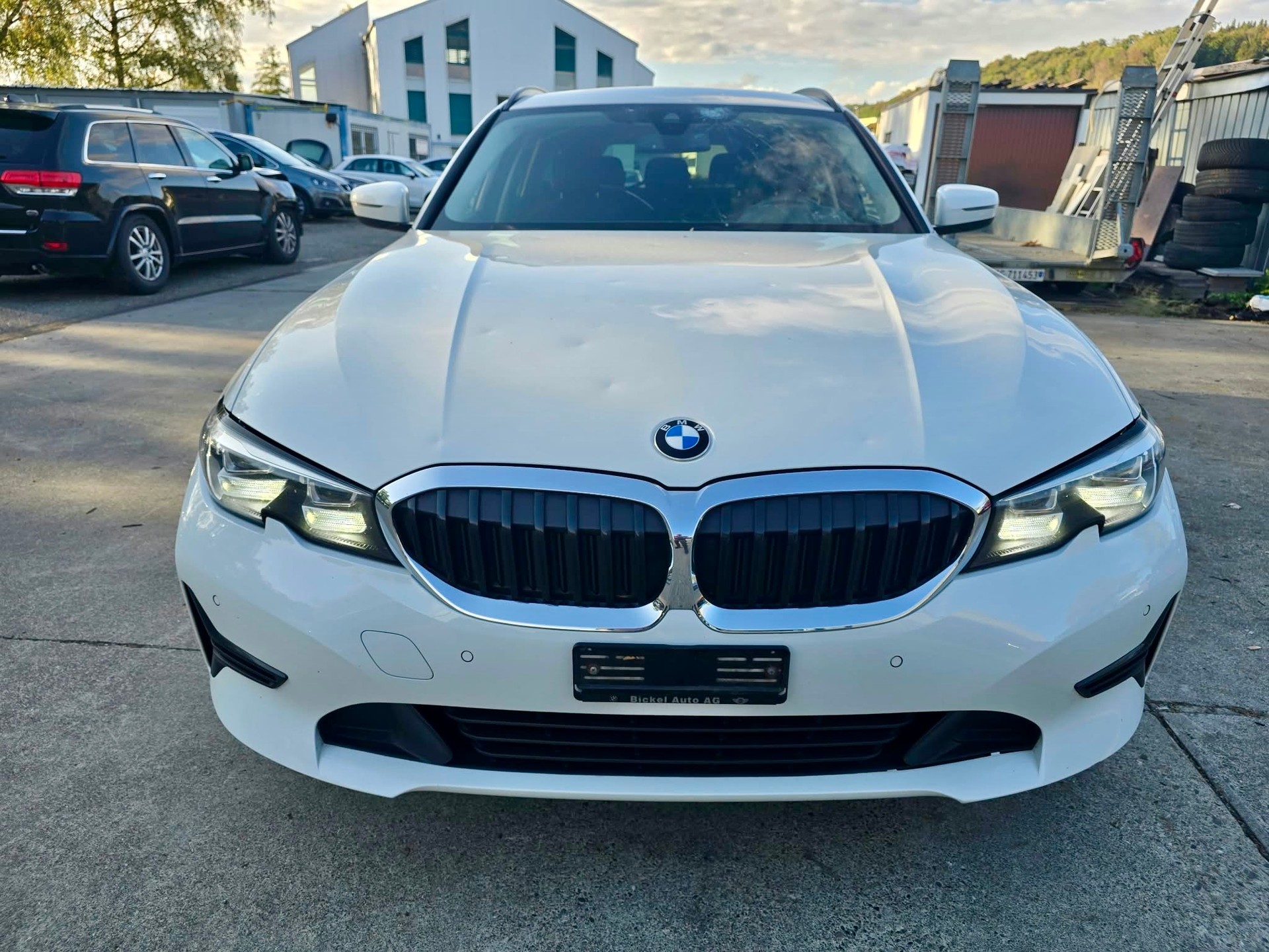 BMW 320d 48V Touring Steptronic-image-4