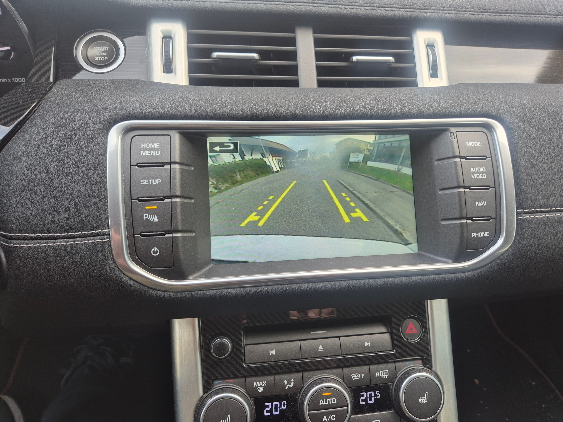 LAND ROVER Range Rover Evoque 2.2 SD4 Dynamic AT9-image-13
