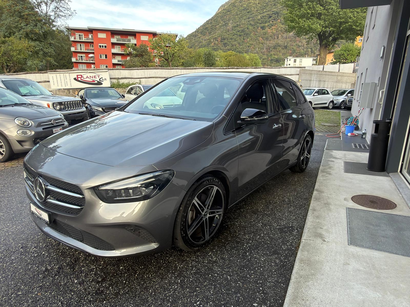 MERCEDES-BENZ B 200 d Night Star 8G-DCT-image-27