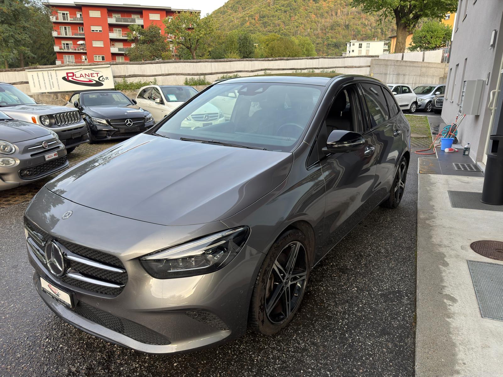 MERCEDES-BENZ B 200 d Night Star 8G-DCT-image-29