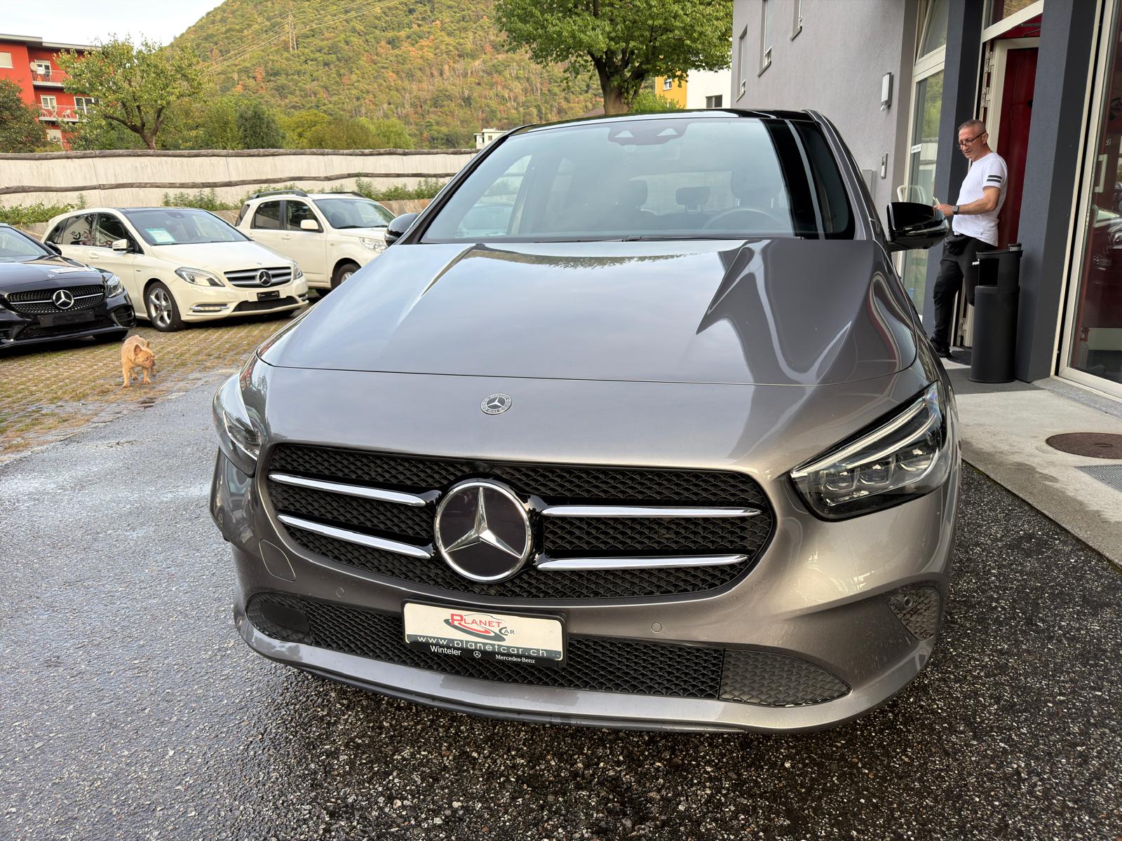 MERCEDES-BENZ B 200 d Night Star 8G-DCT-image-1