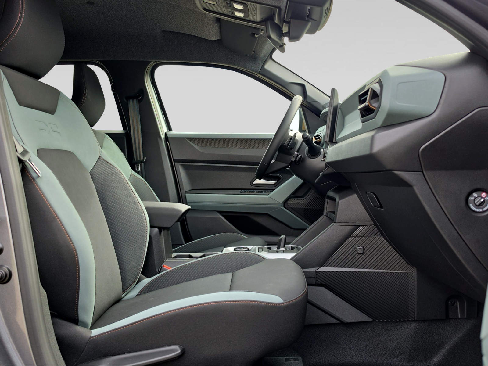 DACIA Duster-image-4