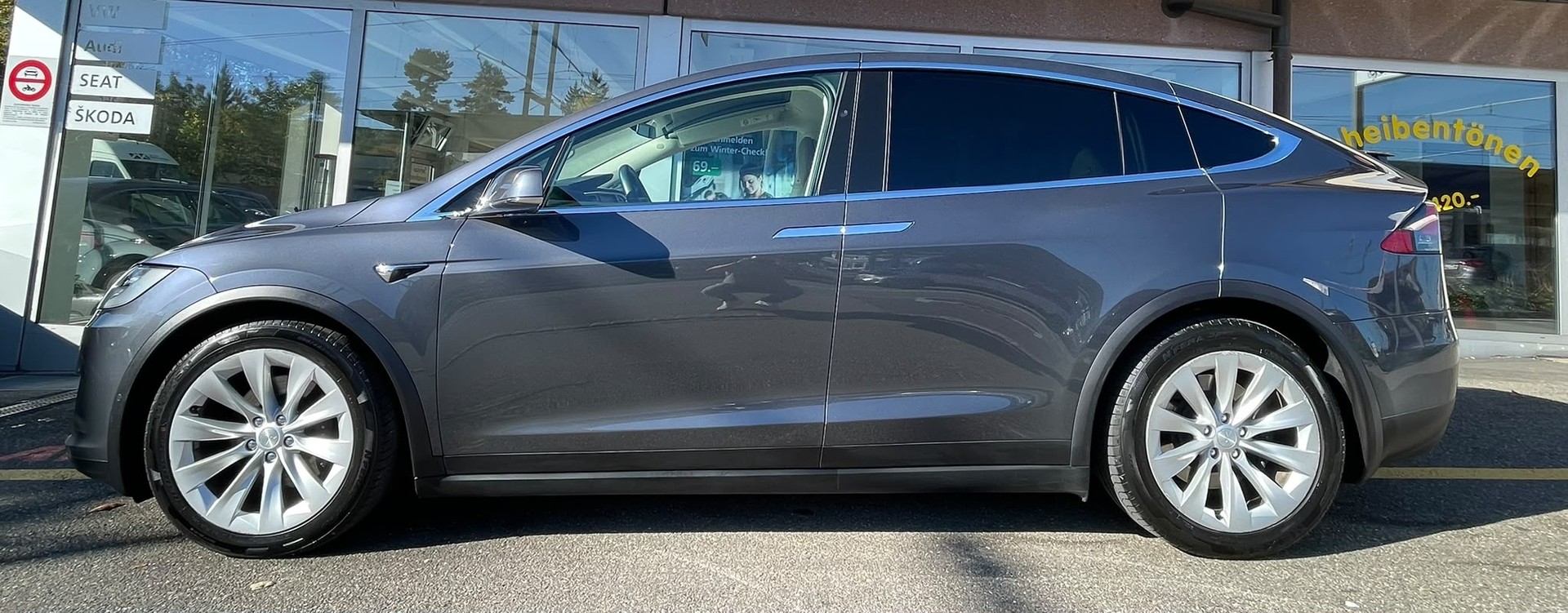 TESLA Model X 90 D 6-Sitzer – 525 PS | Free Supercharging | Autopilot | Premium Ausstattung