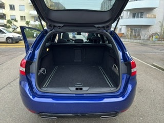 PEUGEOT 2.0 BlueHDi 180 GT-image-4
