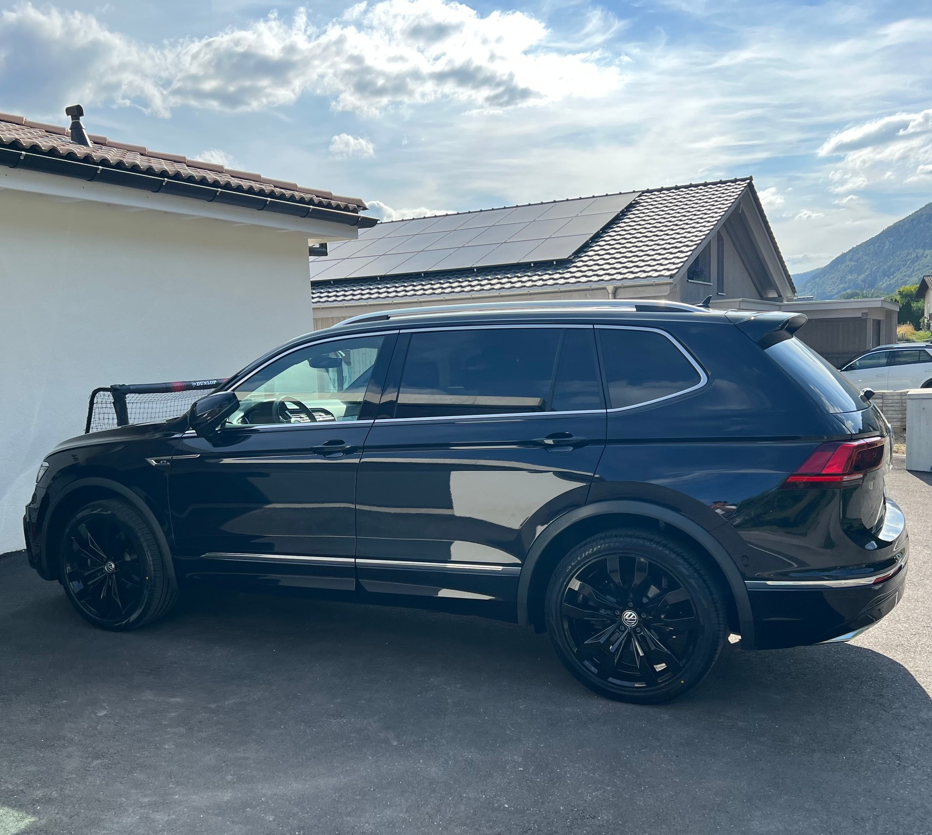 VW 2.0 TDI SCR Highline DSG AllSpace-image-2