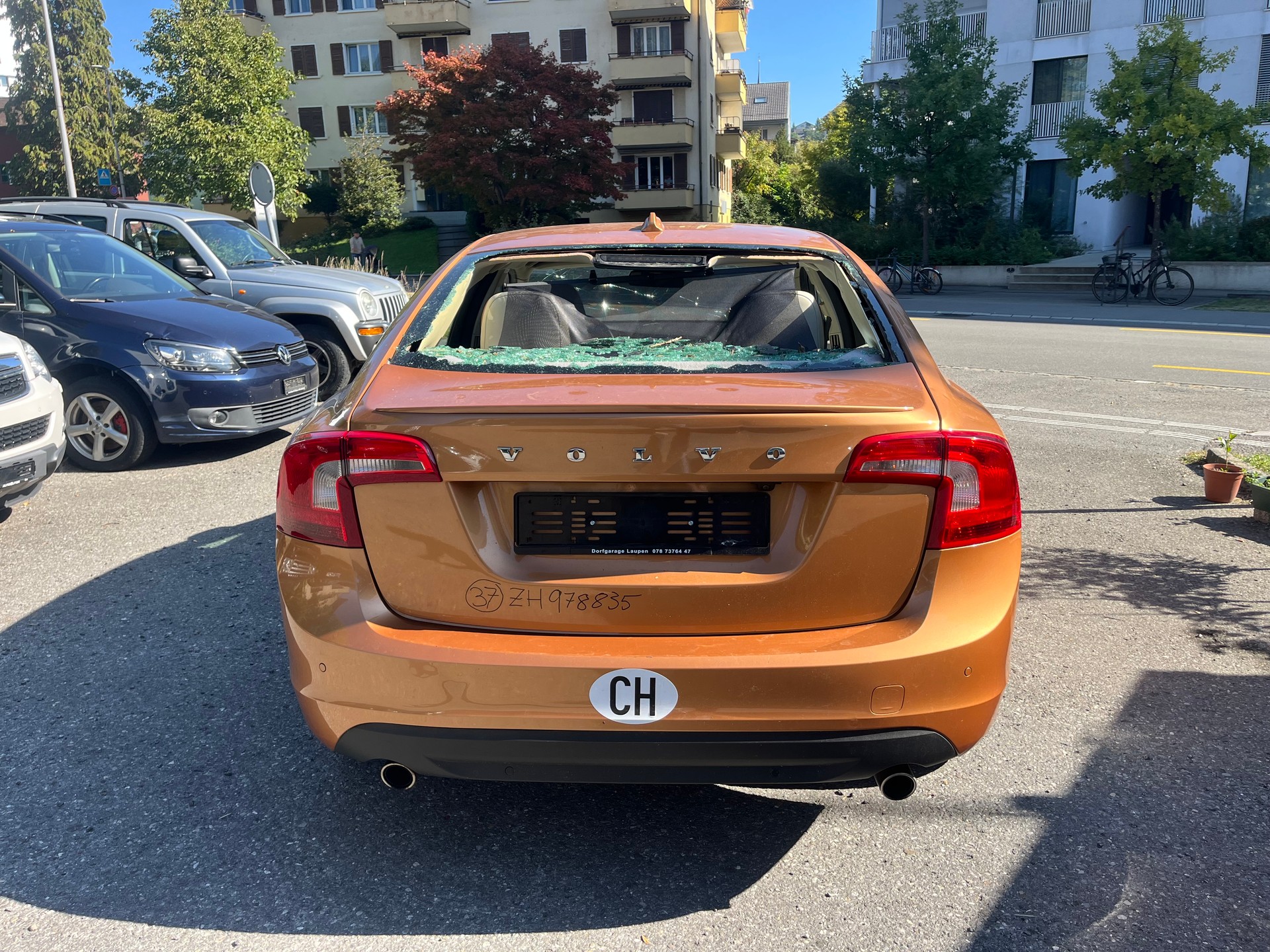 VOLVO S60 T6 AWD R-Design Geartronic-image-3
