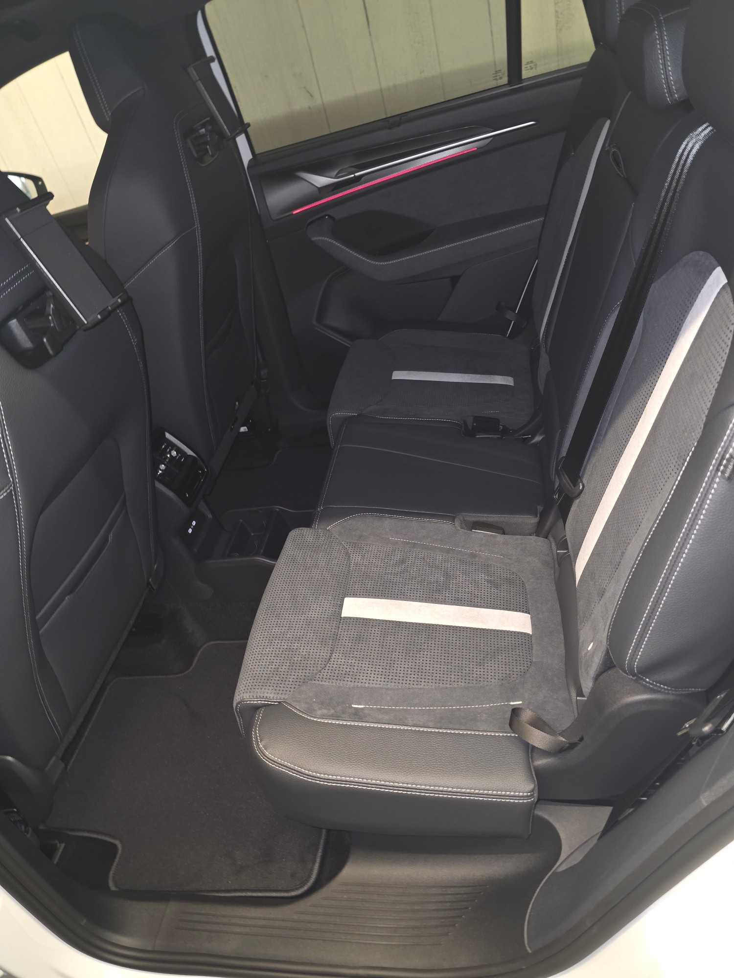 SKODA Kodiaq 2.0 TSI Sportline 4x4-image-8