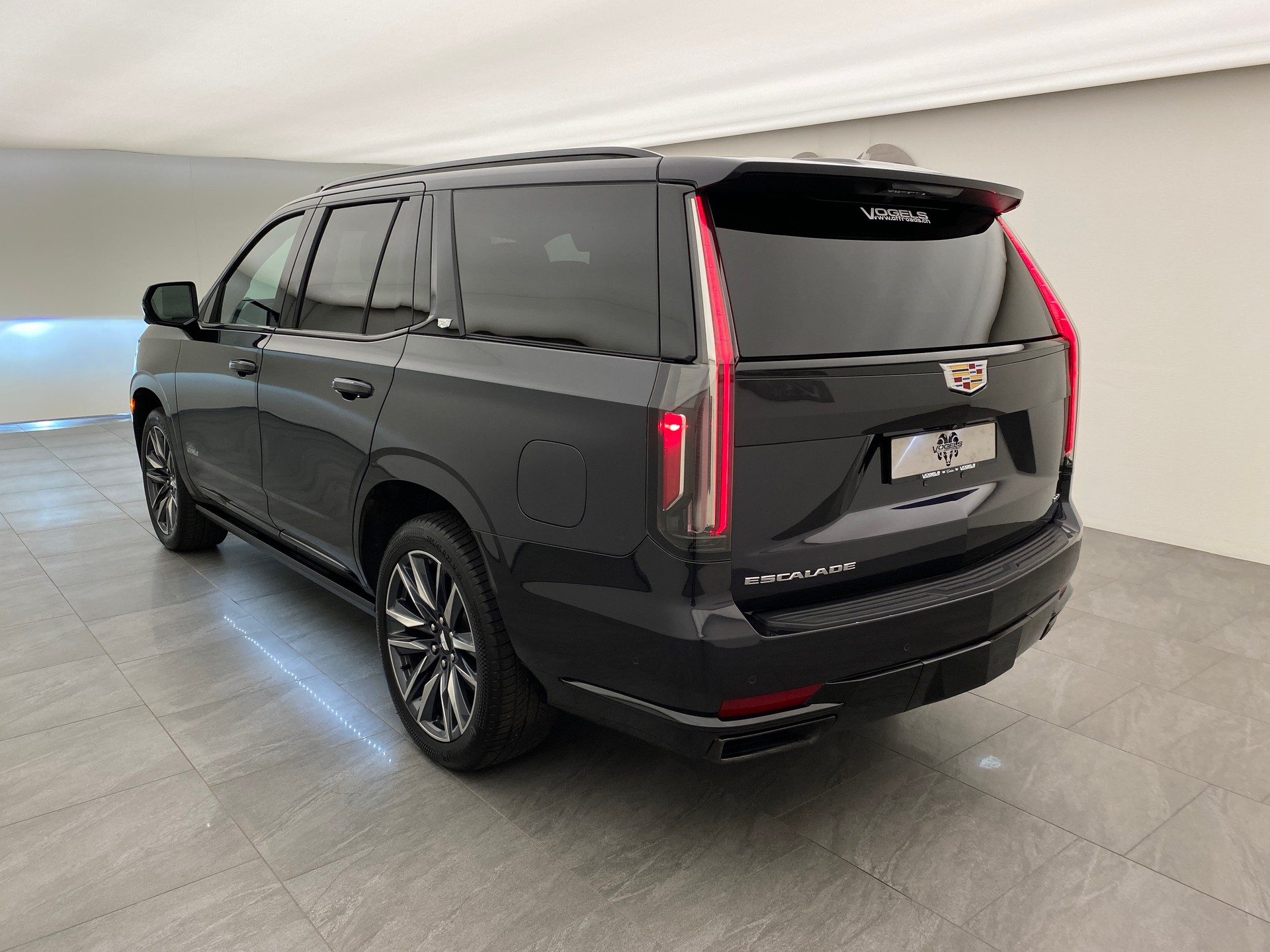 CADILLAC Escalade Platinum Sport AWD-image-5