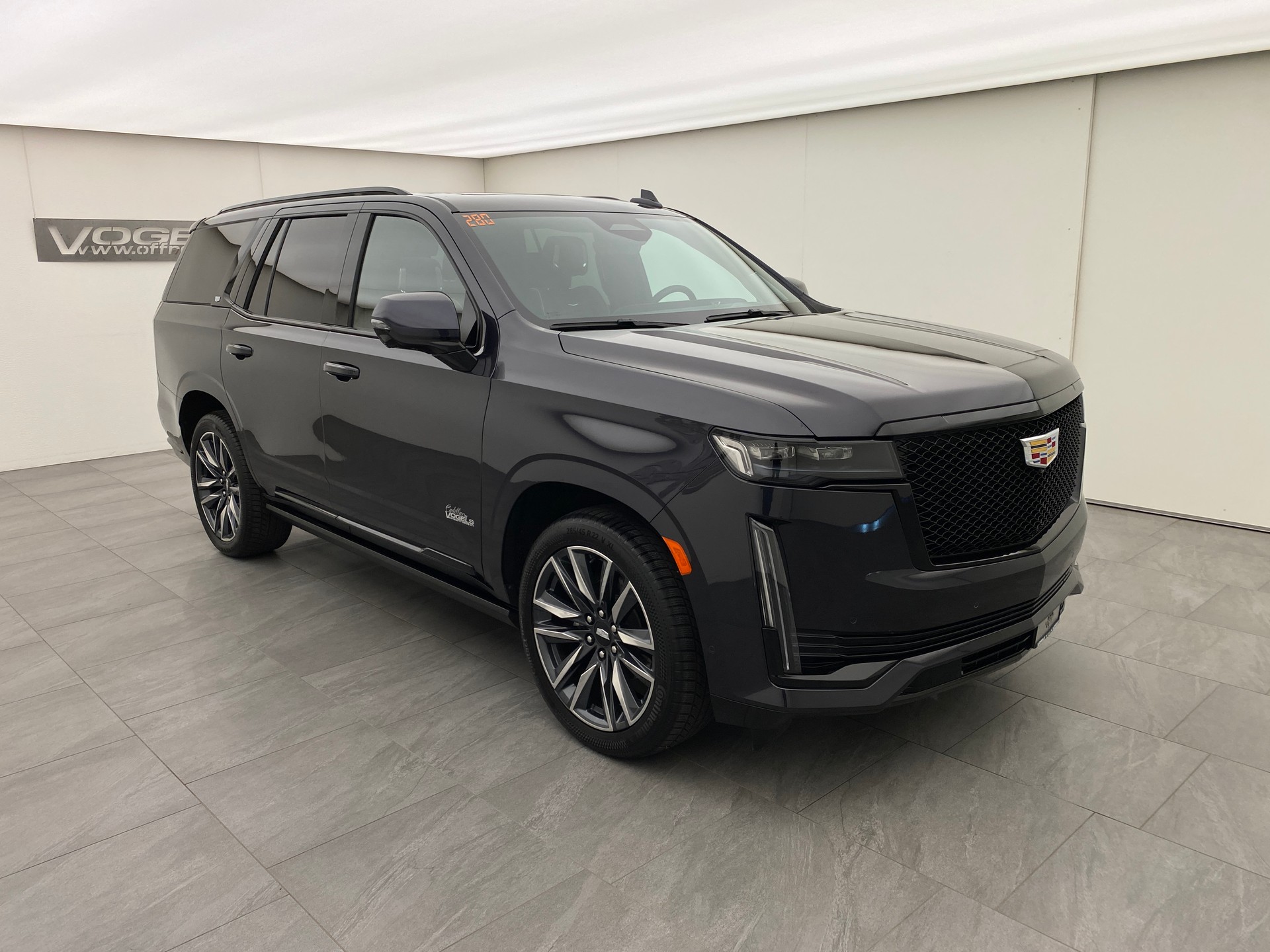 CADILLAC Escalade Platinum Sport AWD-image-2