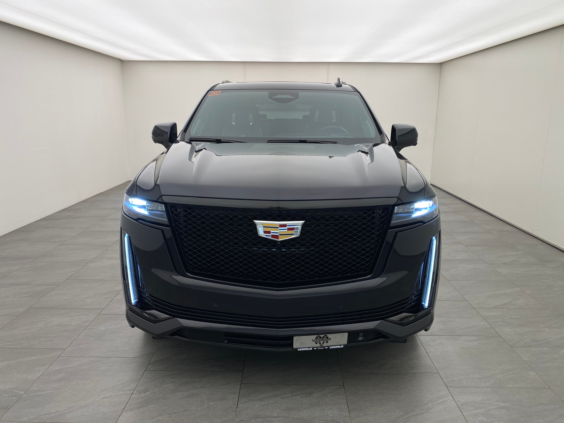 CADILLAC Escalade Platinum Sport AWD-image-1