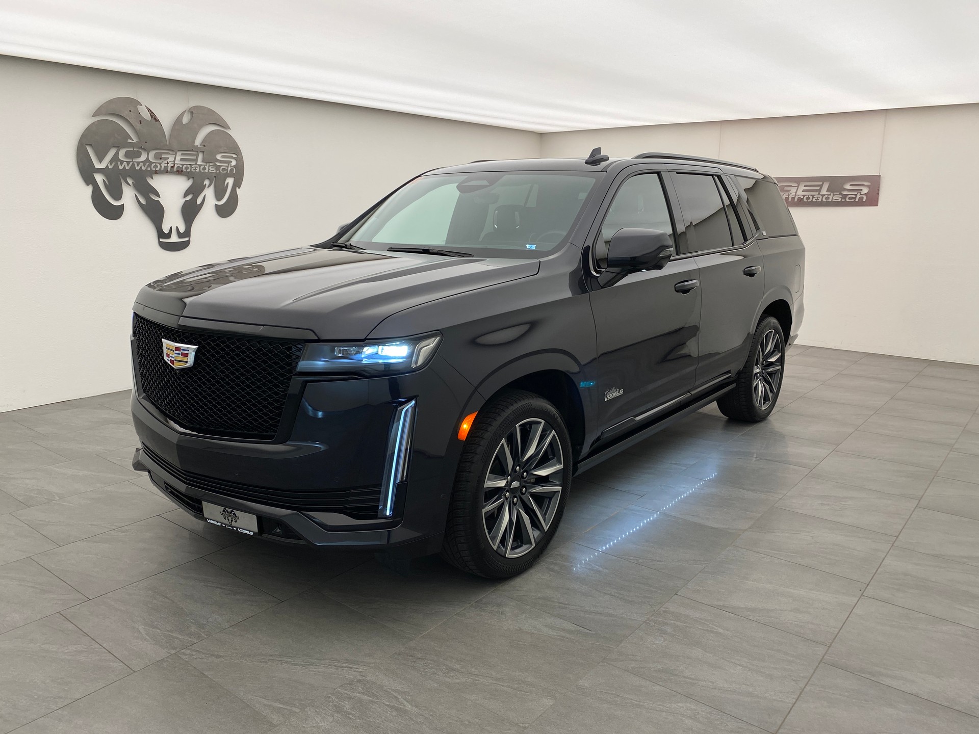 CADILLAC Escalade Platinum Sport AWD-image-0