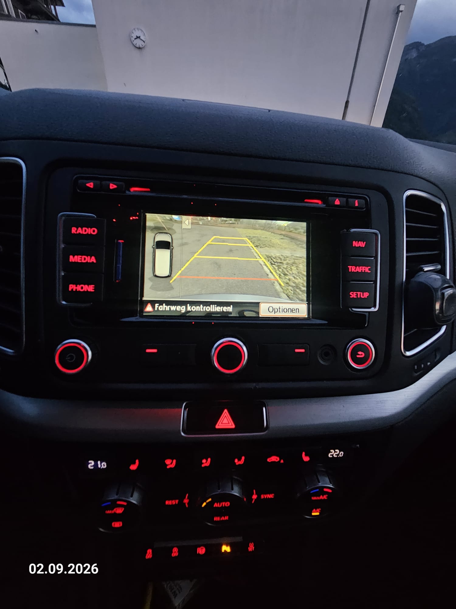 VW Sharan 2.0 TDI BlueMotion Technology Cup DSG-image-5