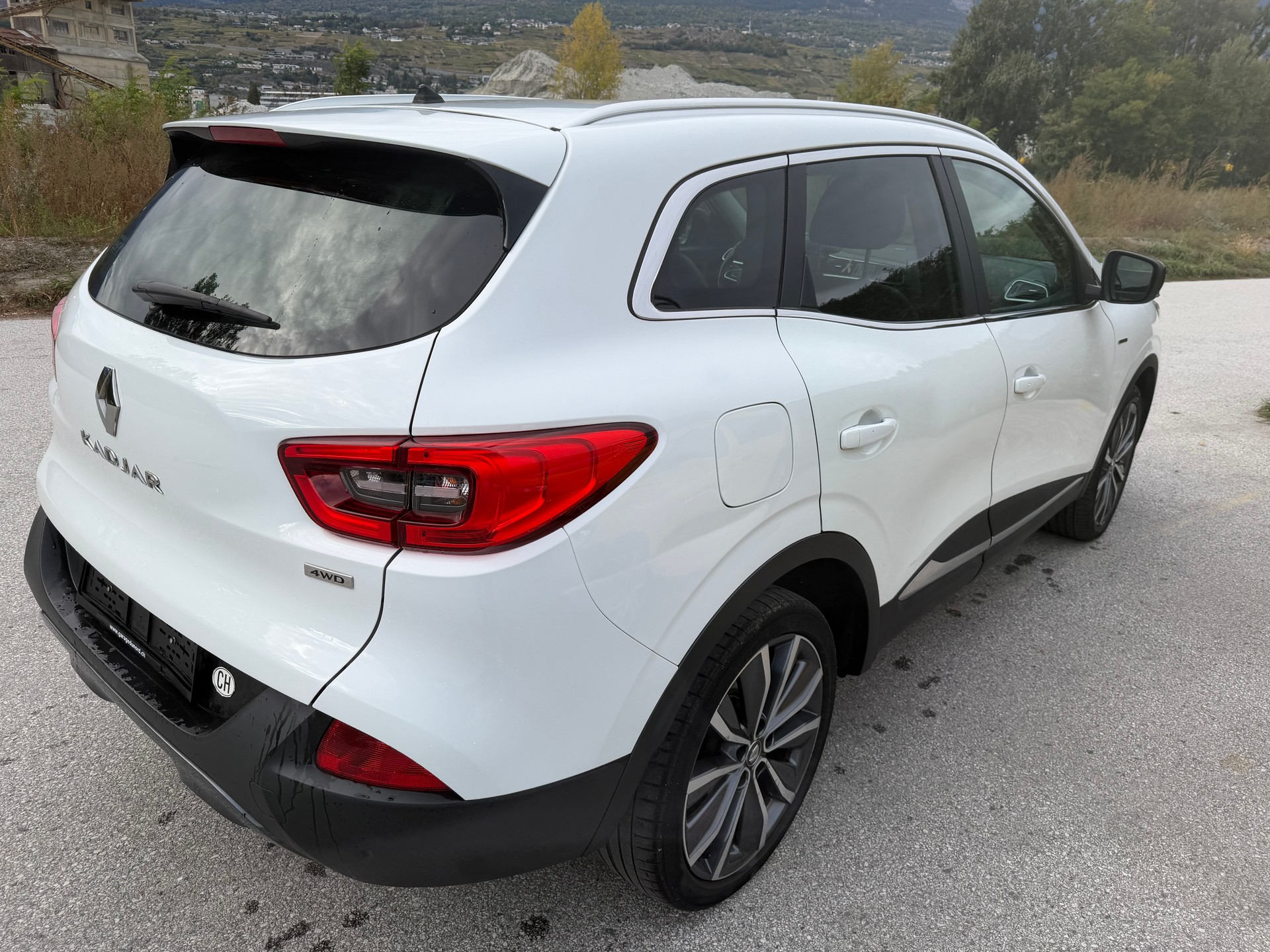 RENAULT Kadjar 1.6 dCi Bose 4x4-image-2