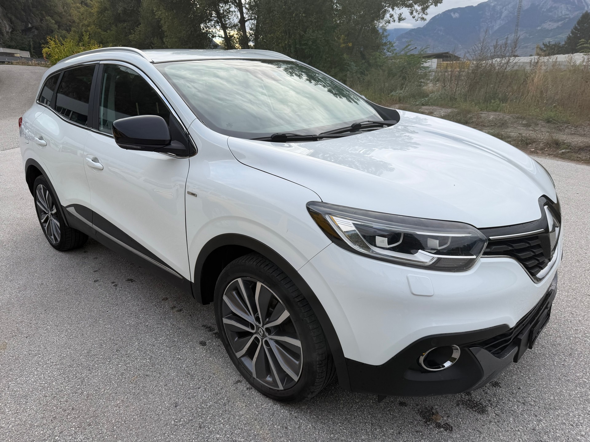 RENAULT Kadjar 1.6 dCi Bose 4x4-image-3