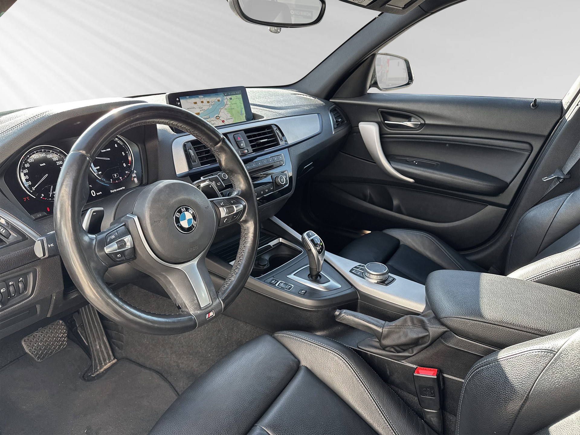 BMW 120d xDrive Edition M Sport Steptronic-image-3