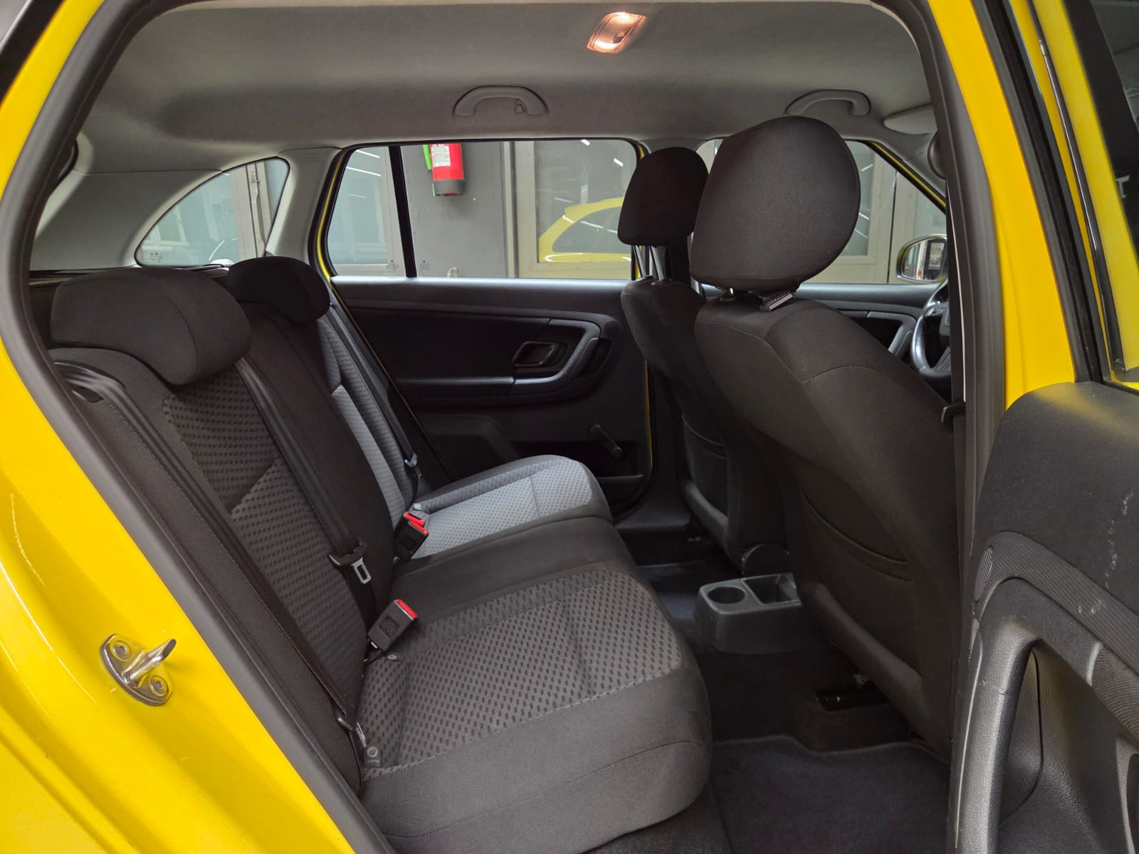 SKODA Fabia 1.2 TSI Classic DSG-image-13