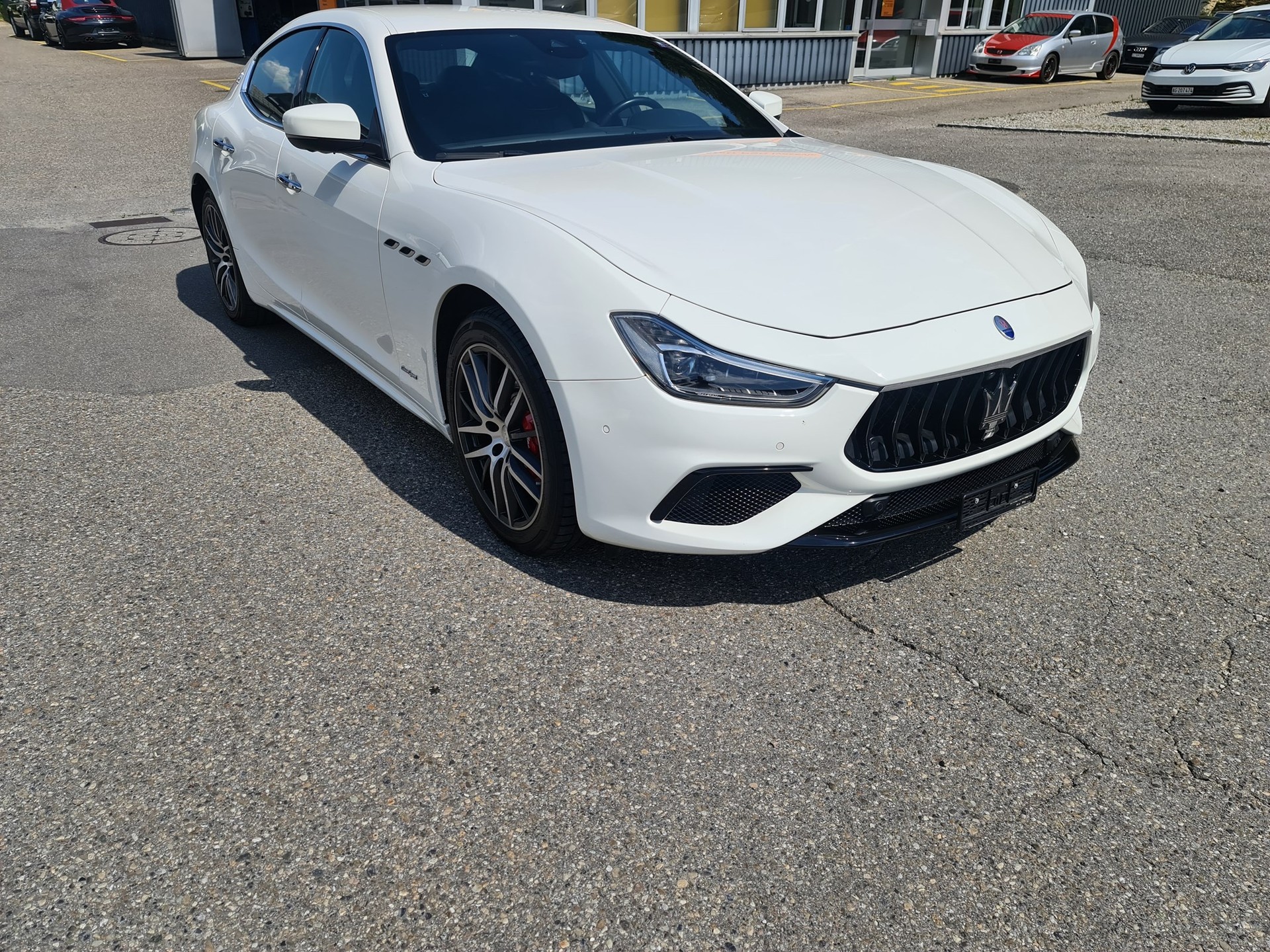 MASERATI Ghibli D 3.0 V6 GranSport Automatica-image-2