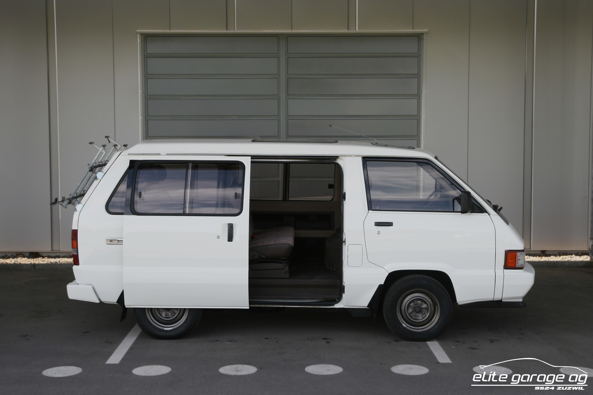 TOYOTA Model-F 2.2 Wagon GL-image-5