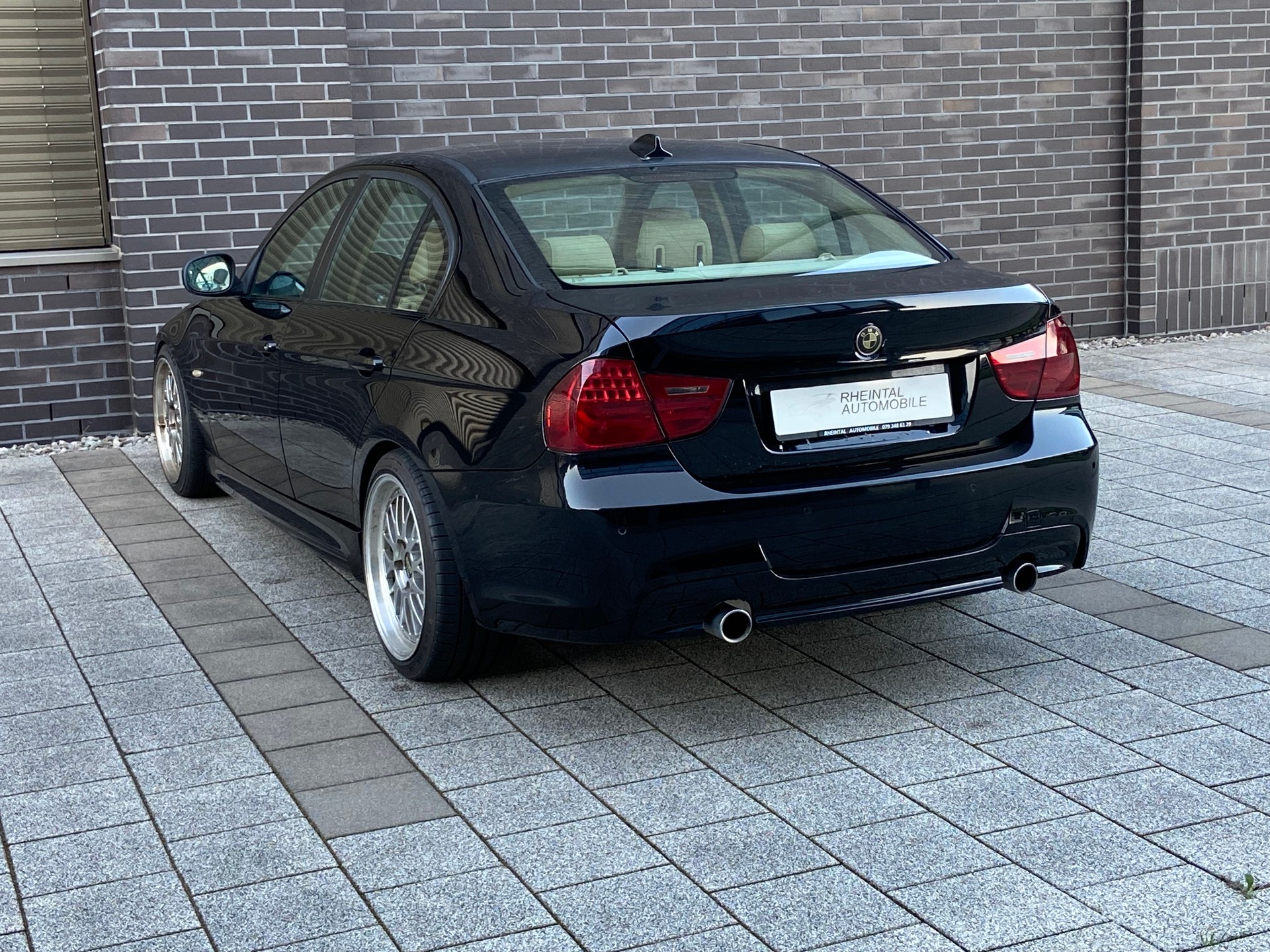 BMW 335i Steptronic-image-7