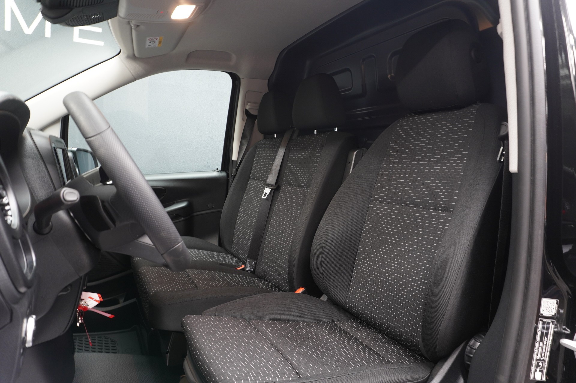 MERCEDES-BENZ Vito 114 CDI KA PRO 3200mm Lang 9G-image-2