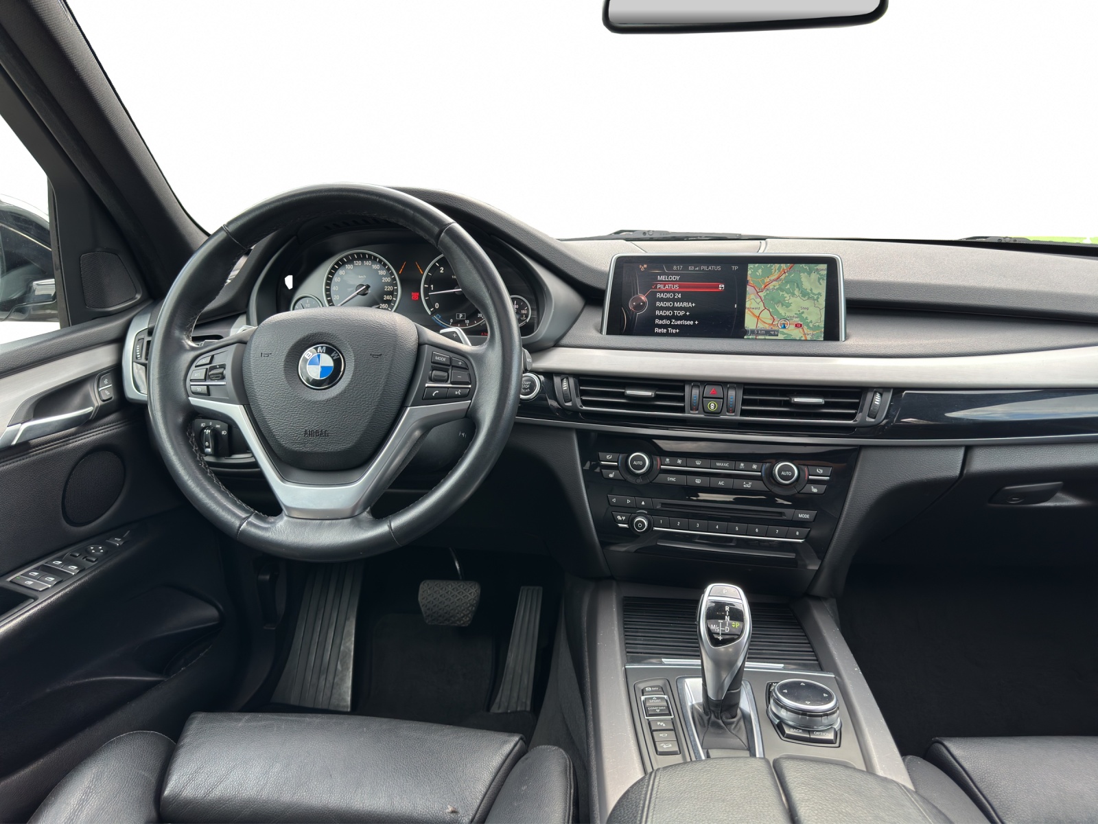 BMW X5 xDrive 40d Steptronic-image-12