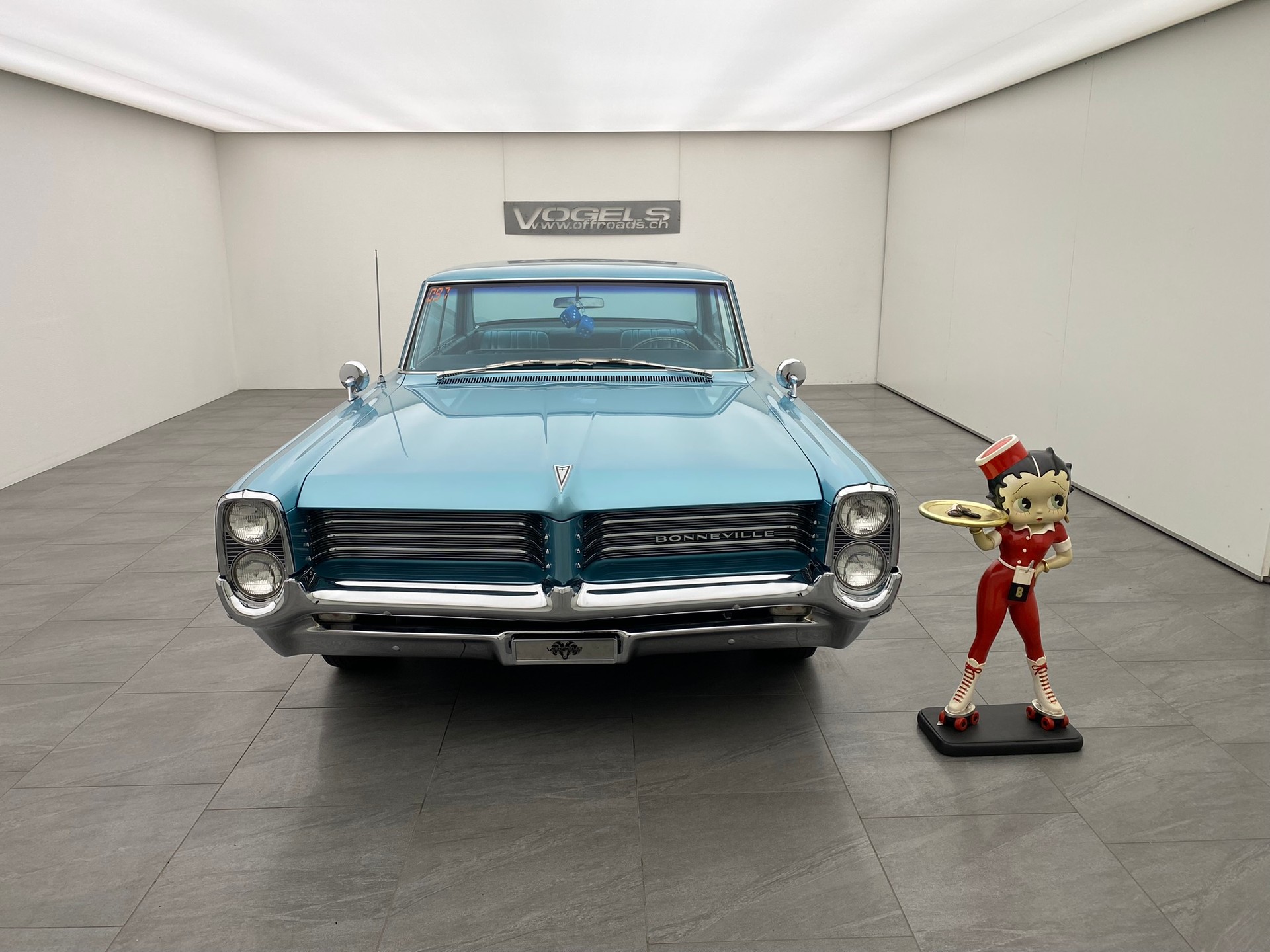 PONTIAC Bonneville 389-showroom-element-1