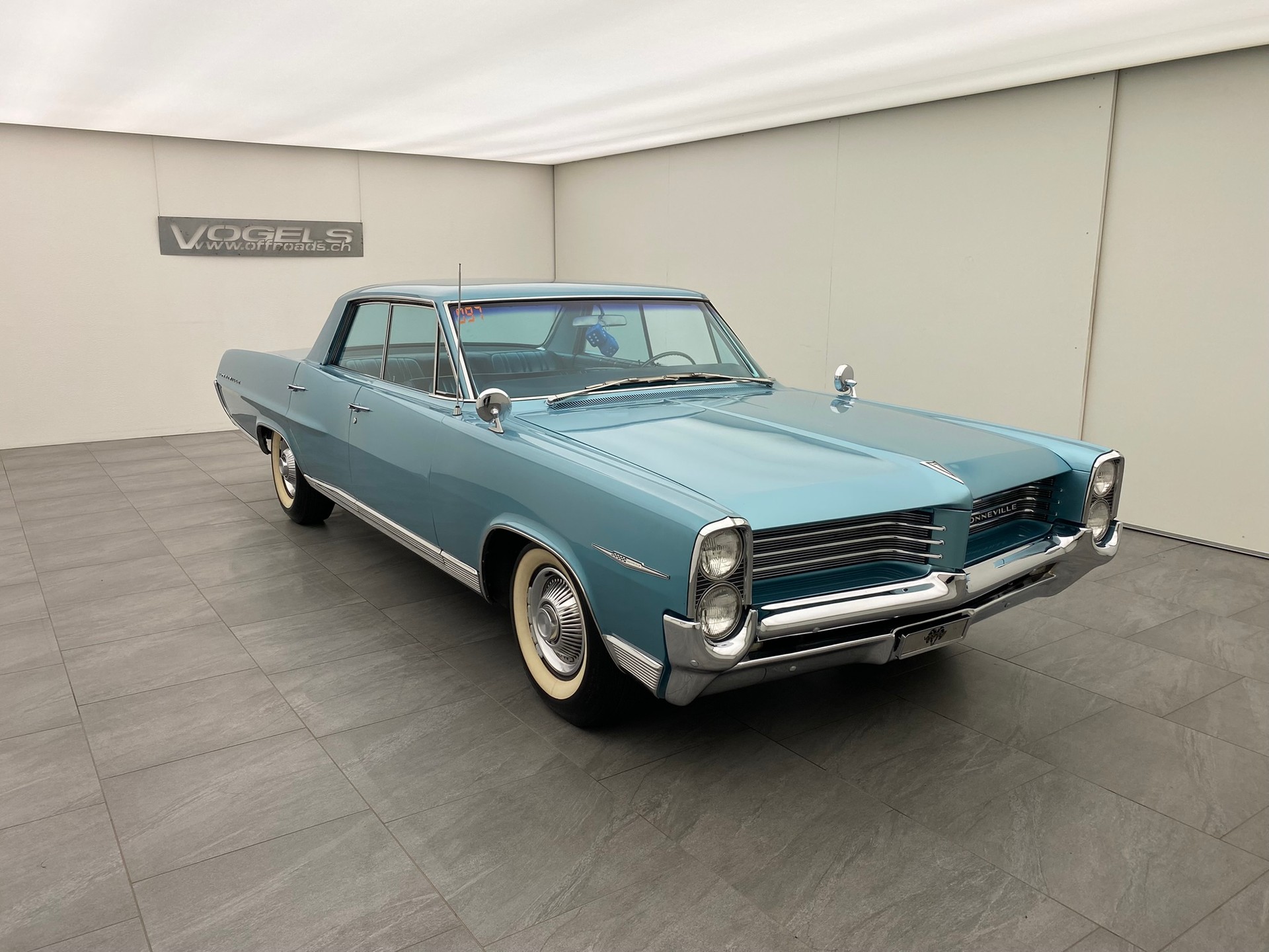 PONTIAC Bonneville 389-showroom-element-2