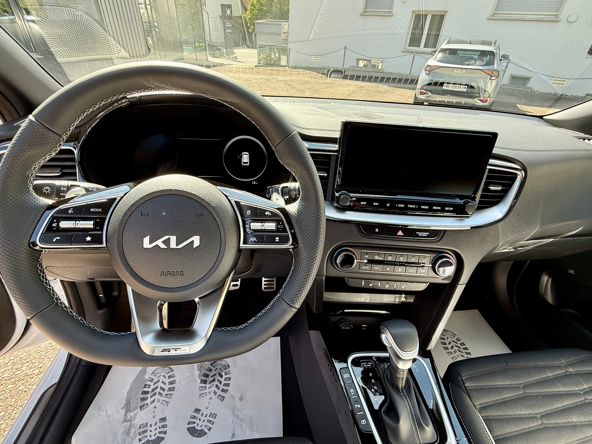 KIA Ceed Sportswagon 1.5 T-GDi MHEV GT-Line DCT-image-7