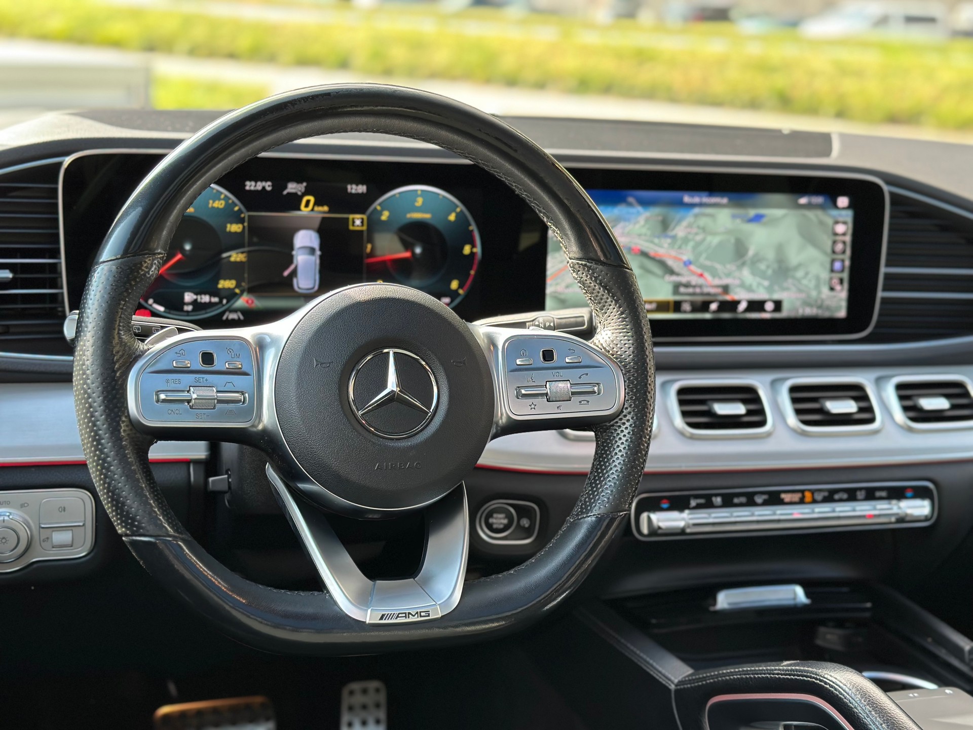 MERCEDES-BENZ GLE 400 d 4Matic AMG Line 9G-Tronic-image-10