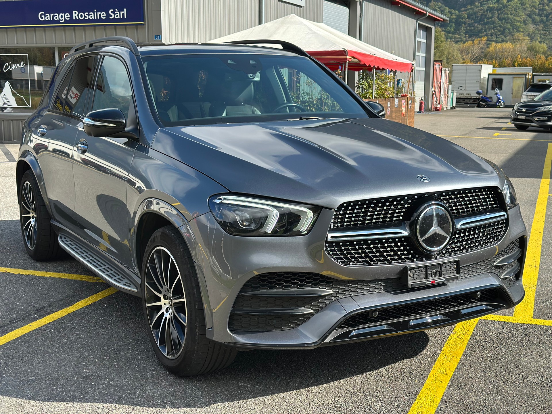 MERCEDES-BENZ GLE 400 d 4Matic AMG Line 9G-Tronic-image-4