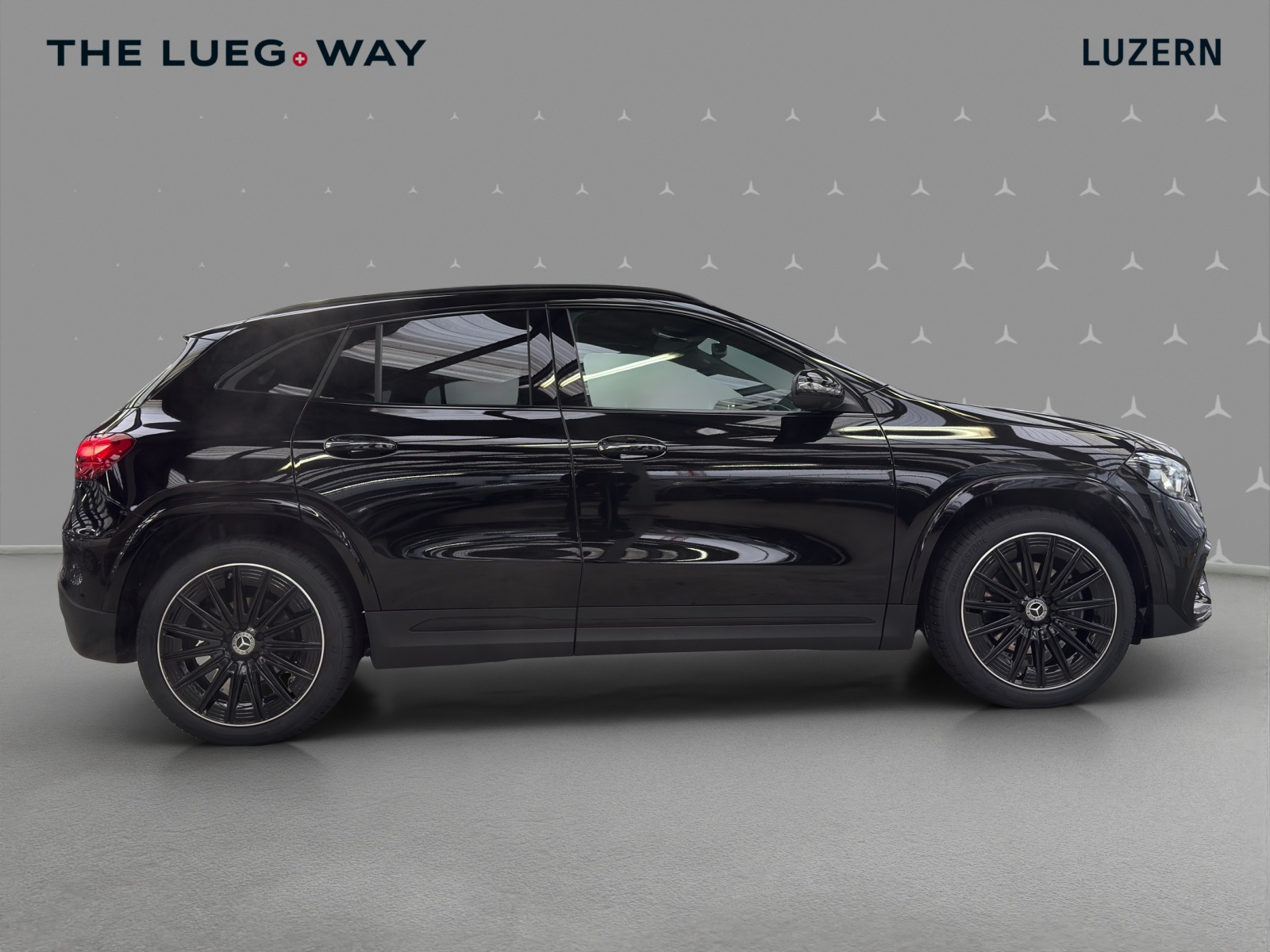 MERCEDES-BENZ GLA 200 Night Star 7G-DCT-image-5