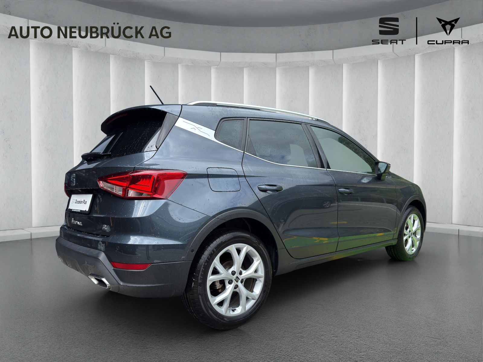 SEAT Arona 1.5 Eco TSI FR DSG-image-3