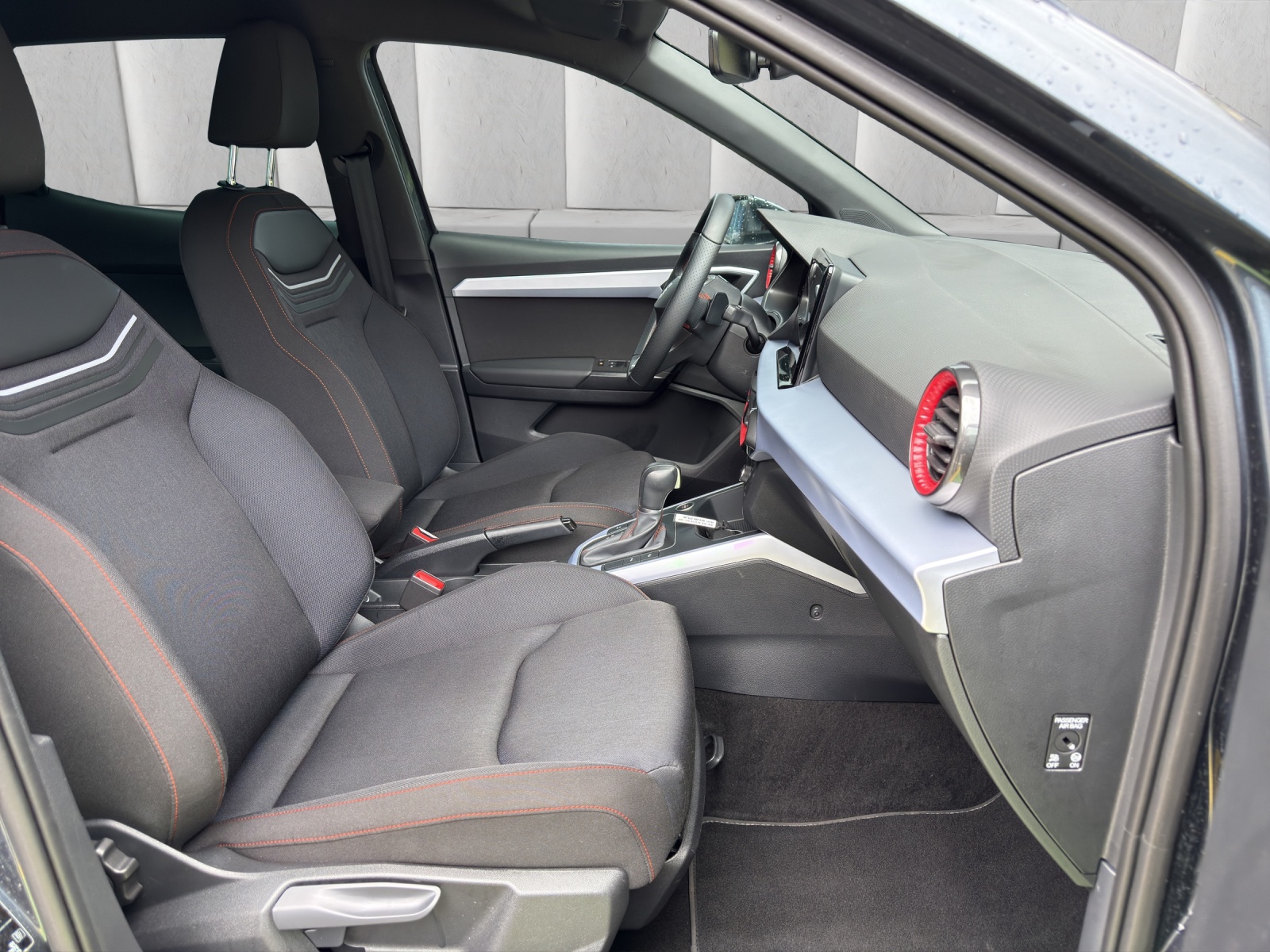 SEAT Arona 1.5 Eco TSI FR DSG-image-8