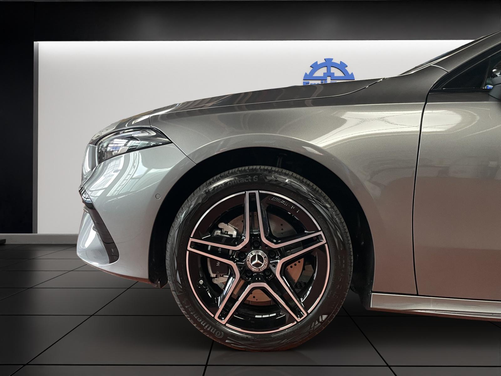 MERCEDES-BENZ A 250 e EQ Star AMG Line-image-9