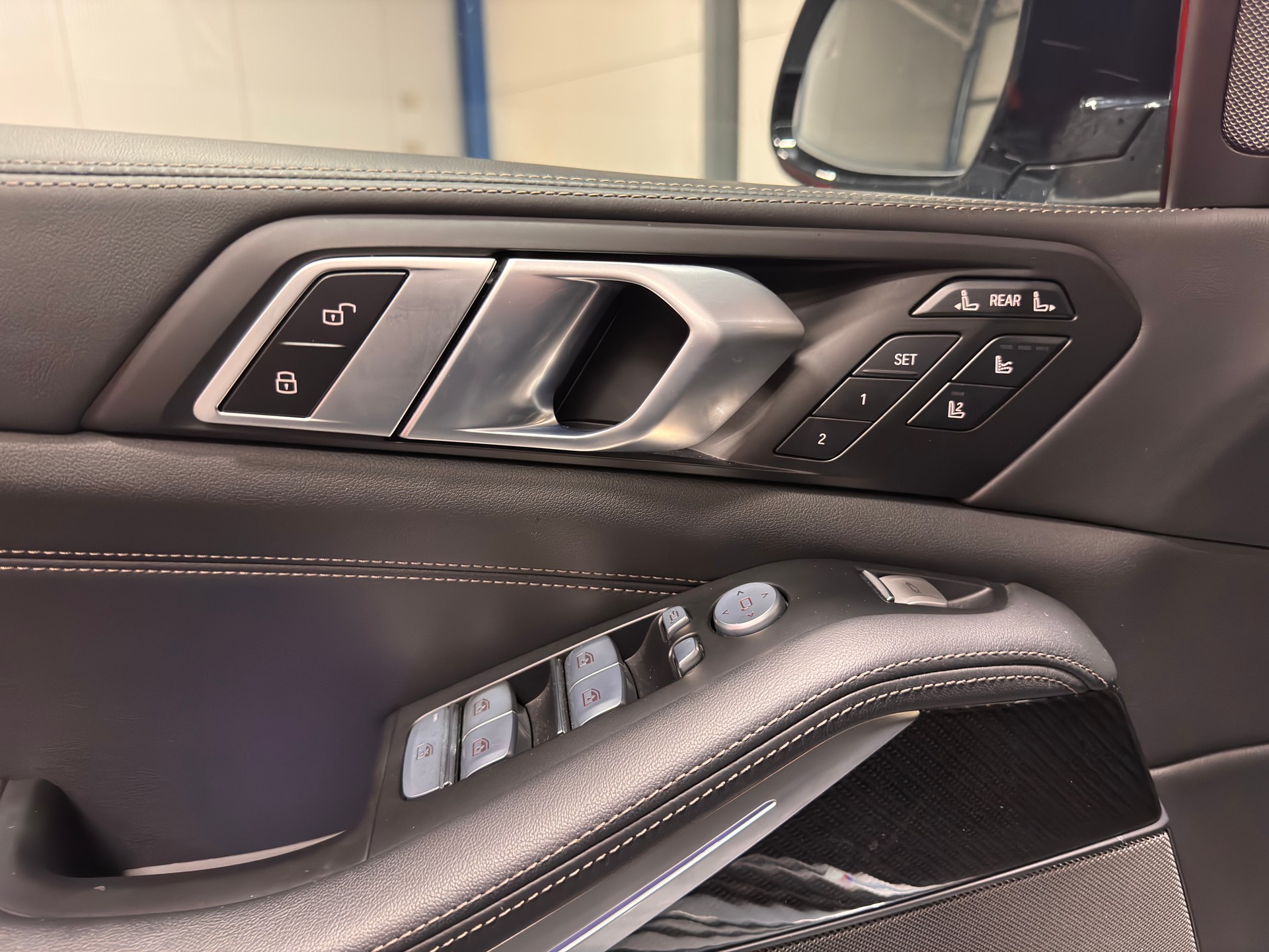 BMW X7 40d xDrive SAG M-Sport 6-Plätzer-image-14