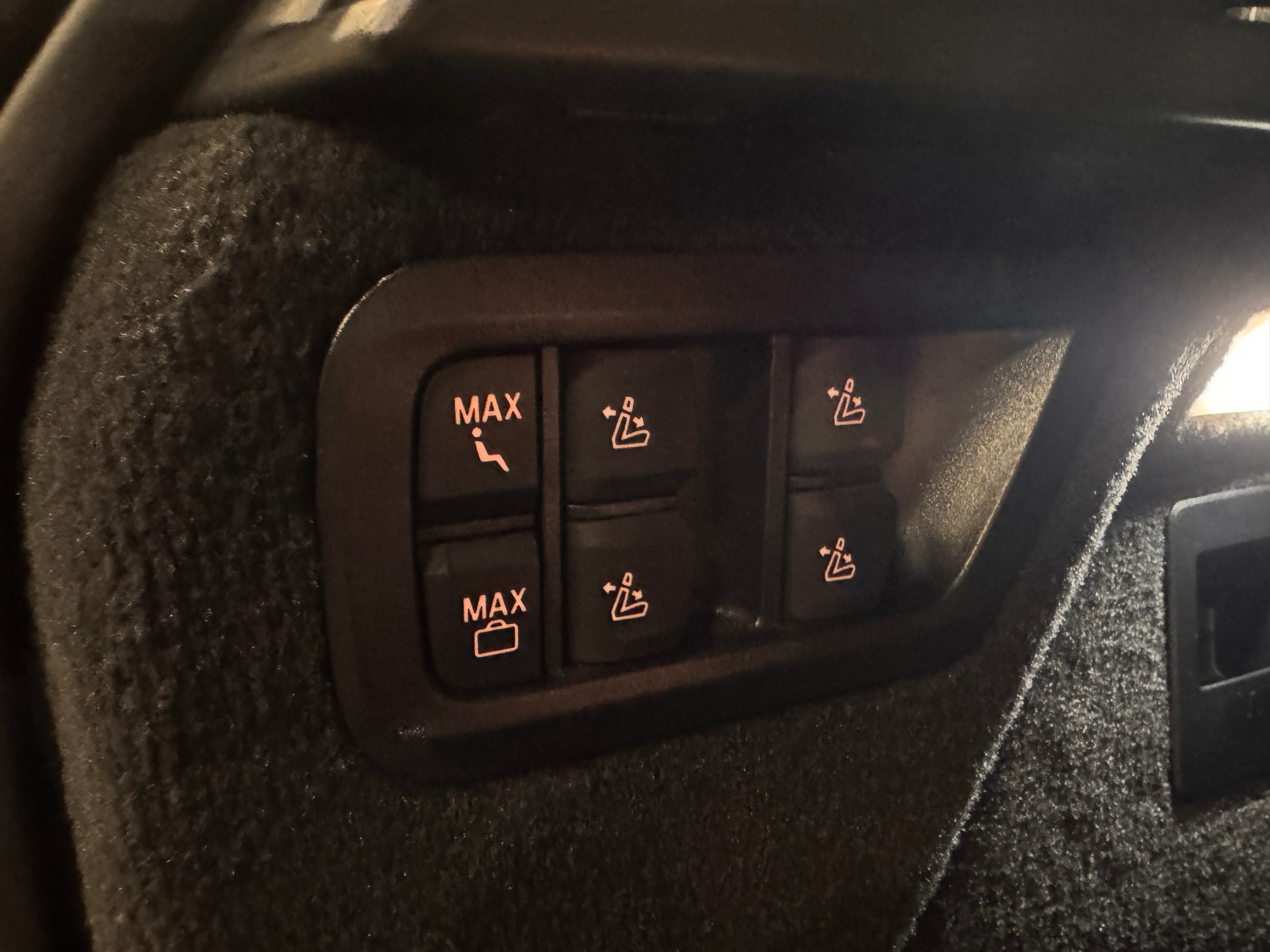 BMW X7 40d xDrive SAG M-Sport 6-Plätzer-image-12
