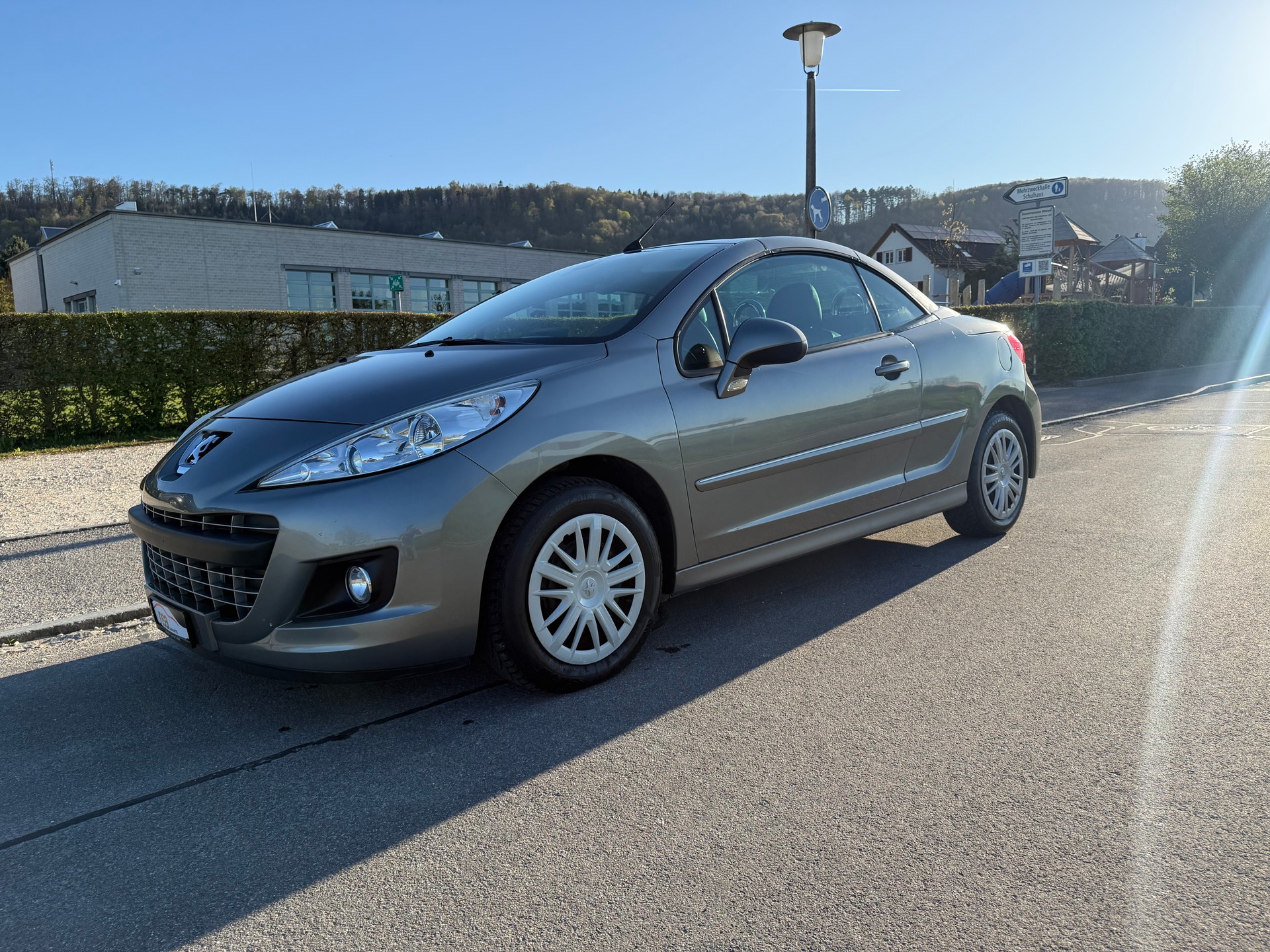 PEUGEOT 207 CC 1.6 16V Roland Garros Automatic-image-2